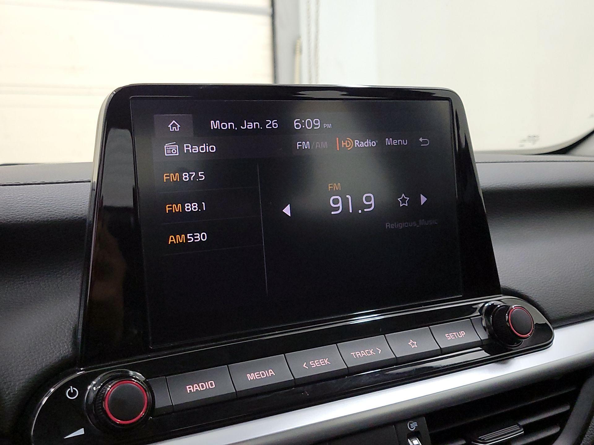 Thumbnail: 2023 Kia Forte - 15