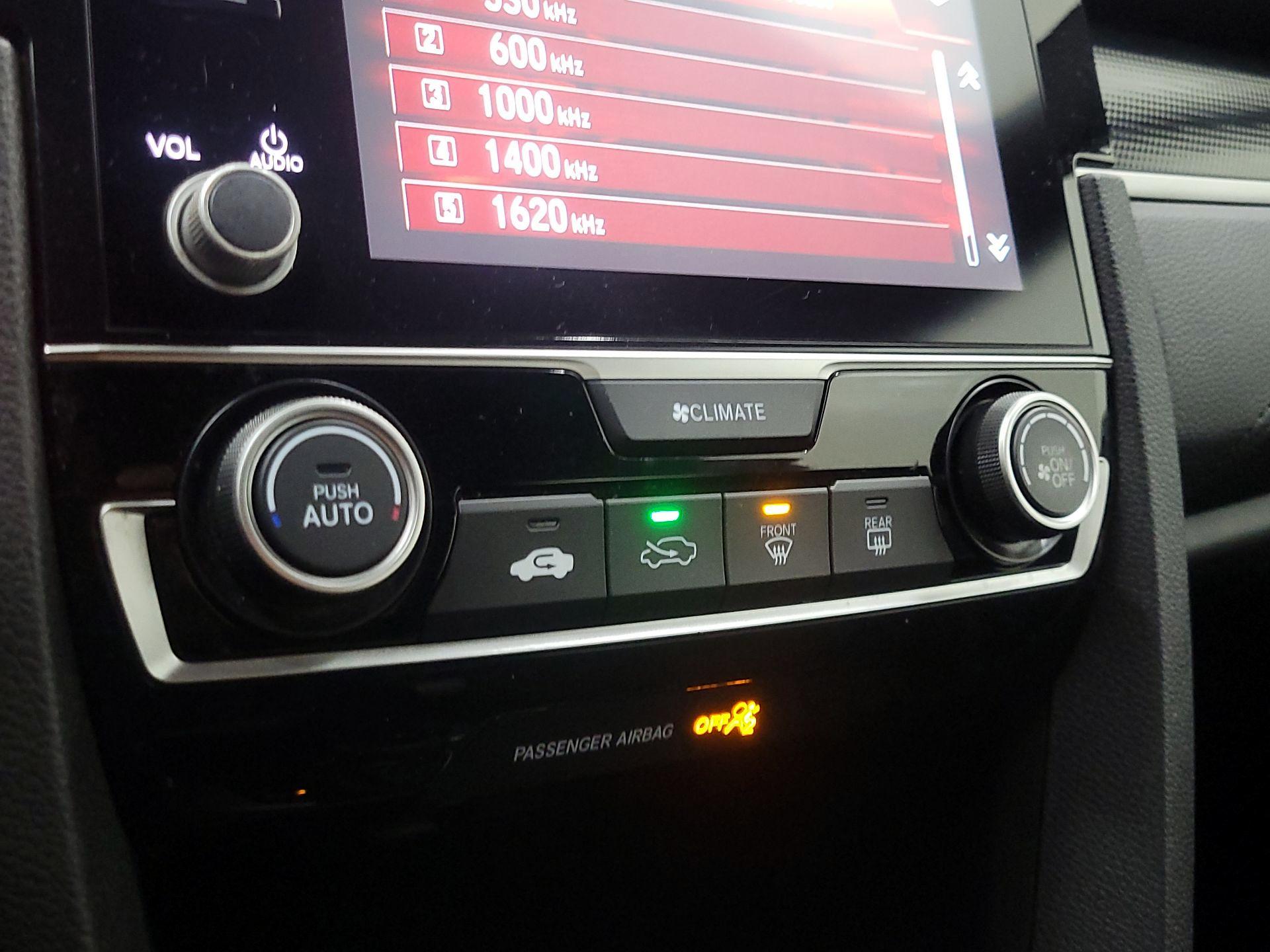 Thumbnail: 2019 Honda Civic - 16