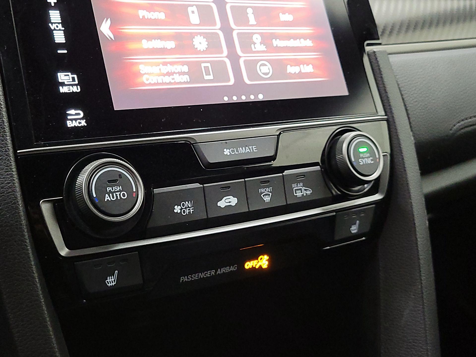 Thumbnail: 2018 Honda Civic - 16