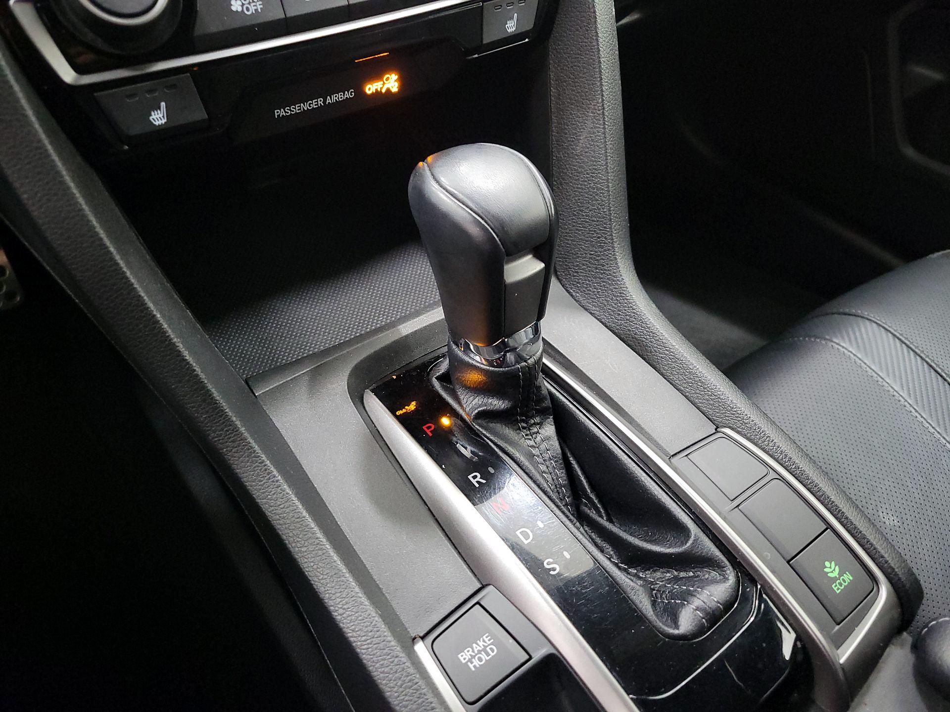 Thumbnail: 2018 Honda Civic - 17