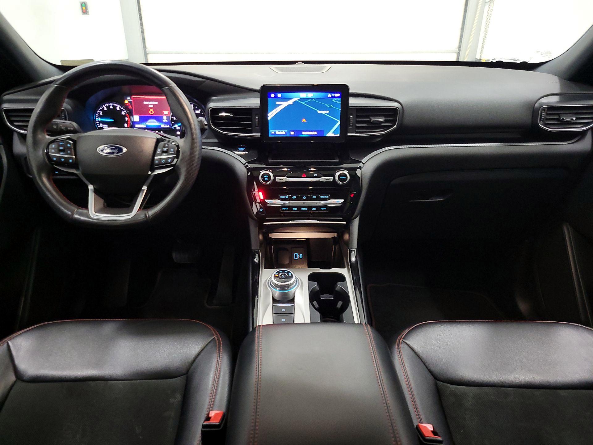 Thumbnail: 2022 Ford Explorer - 9