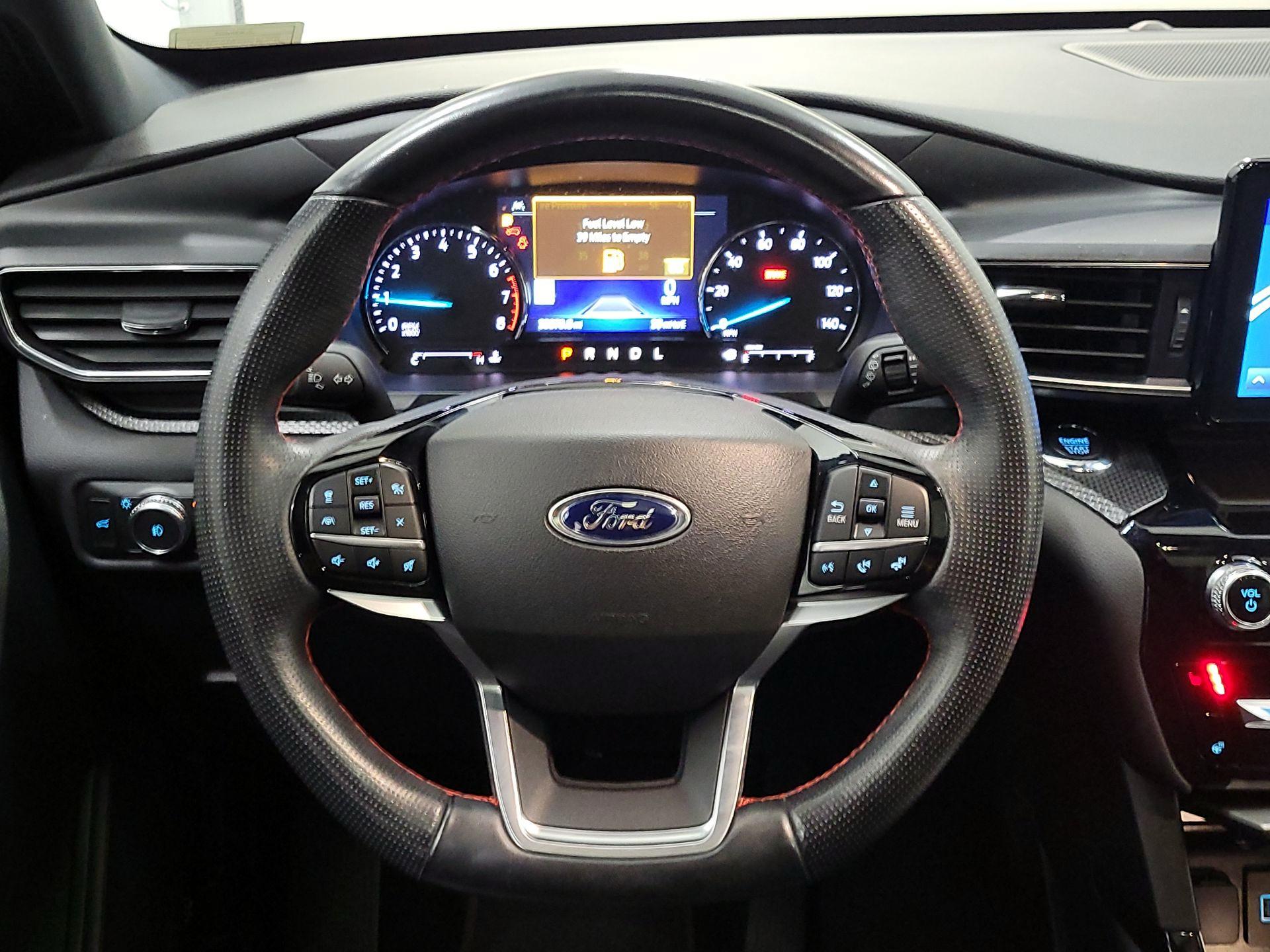 Thumbnail: 2022 Ford Explorer - 10