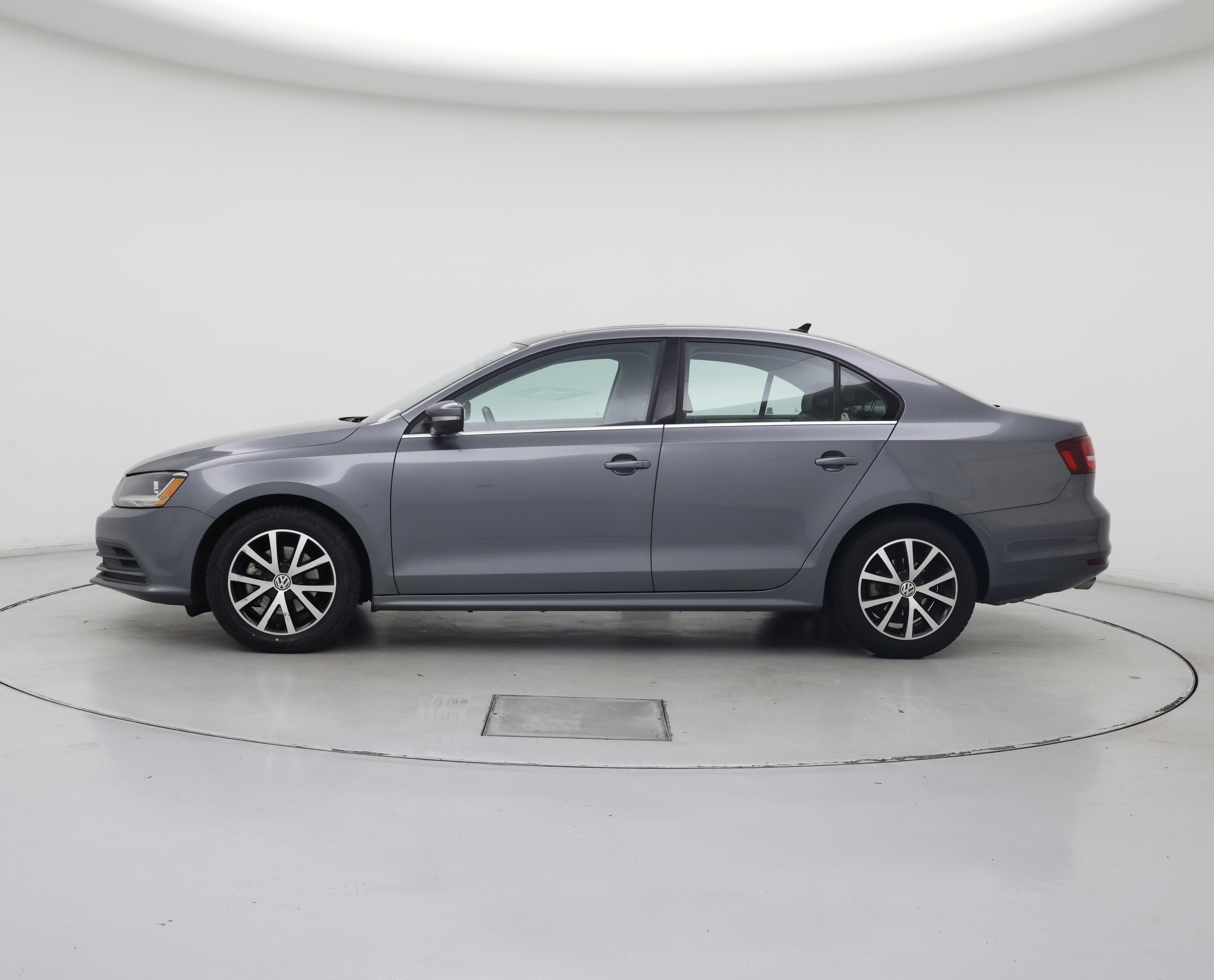 Thumbnail: 2017 Volkswagen Jetta - 3