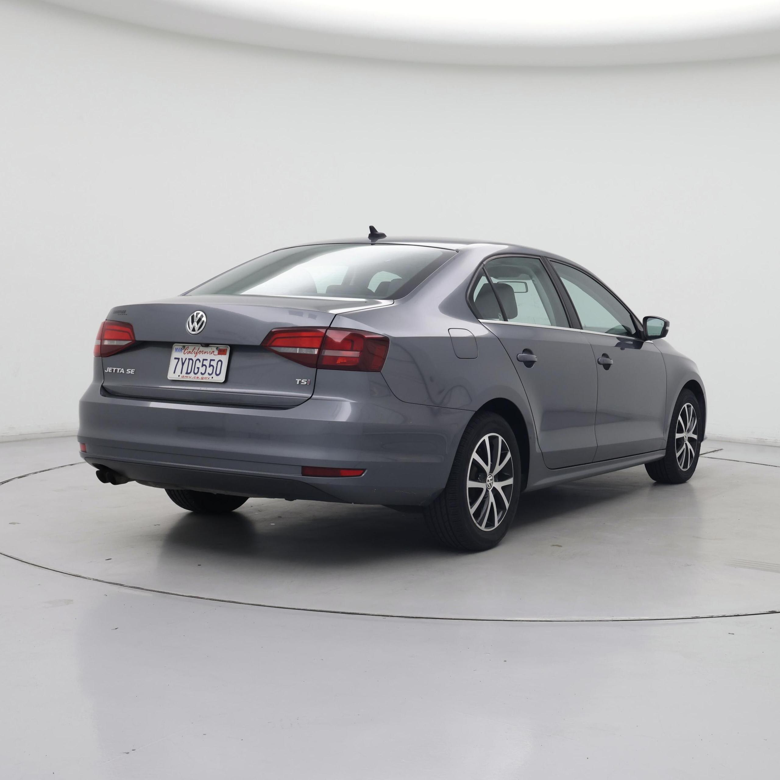 Thumbnail: 2017 Volkswagen Jetta - 8