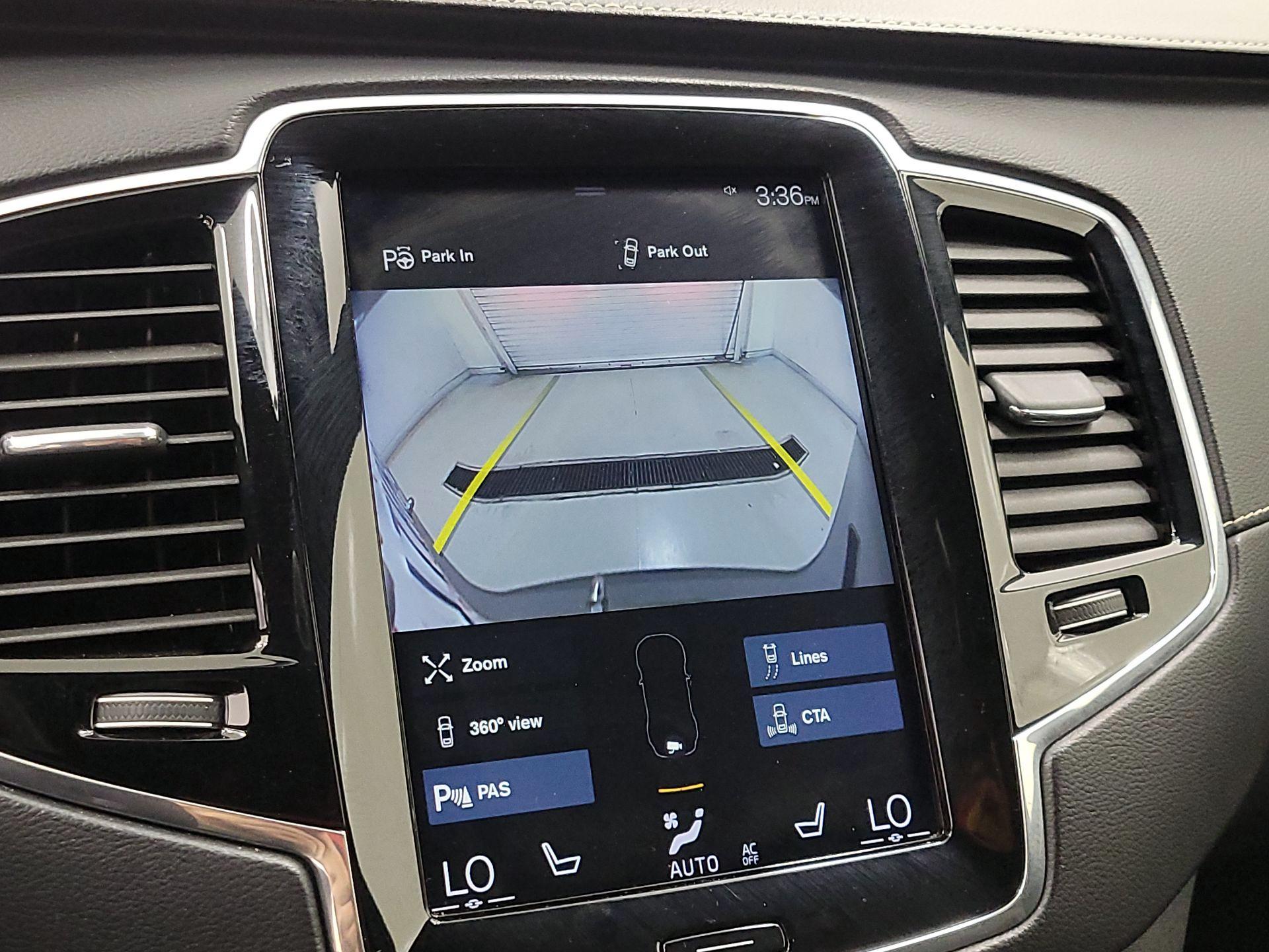 Thumbnail: 2019 Volvo XC90 - 15