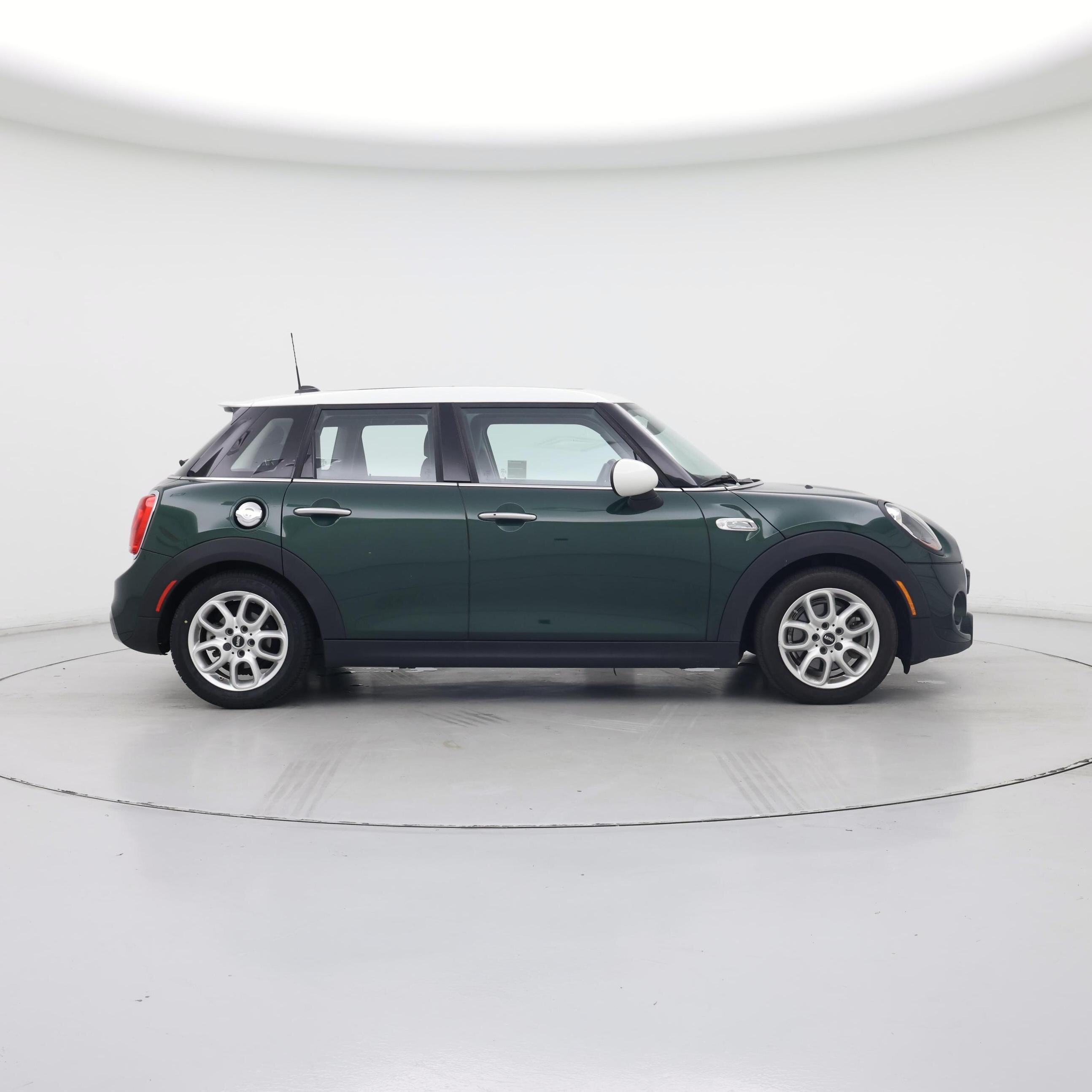 Thumbnail: 2015 MINI Cooper Hardtop - 7