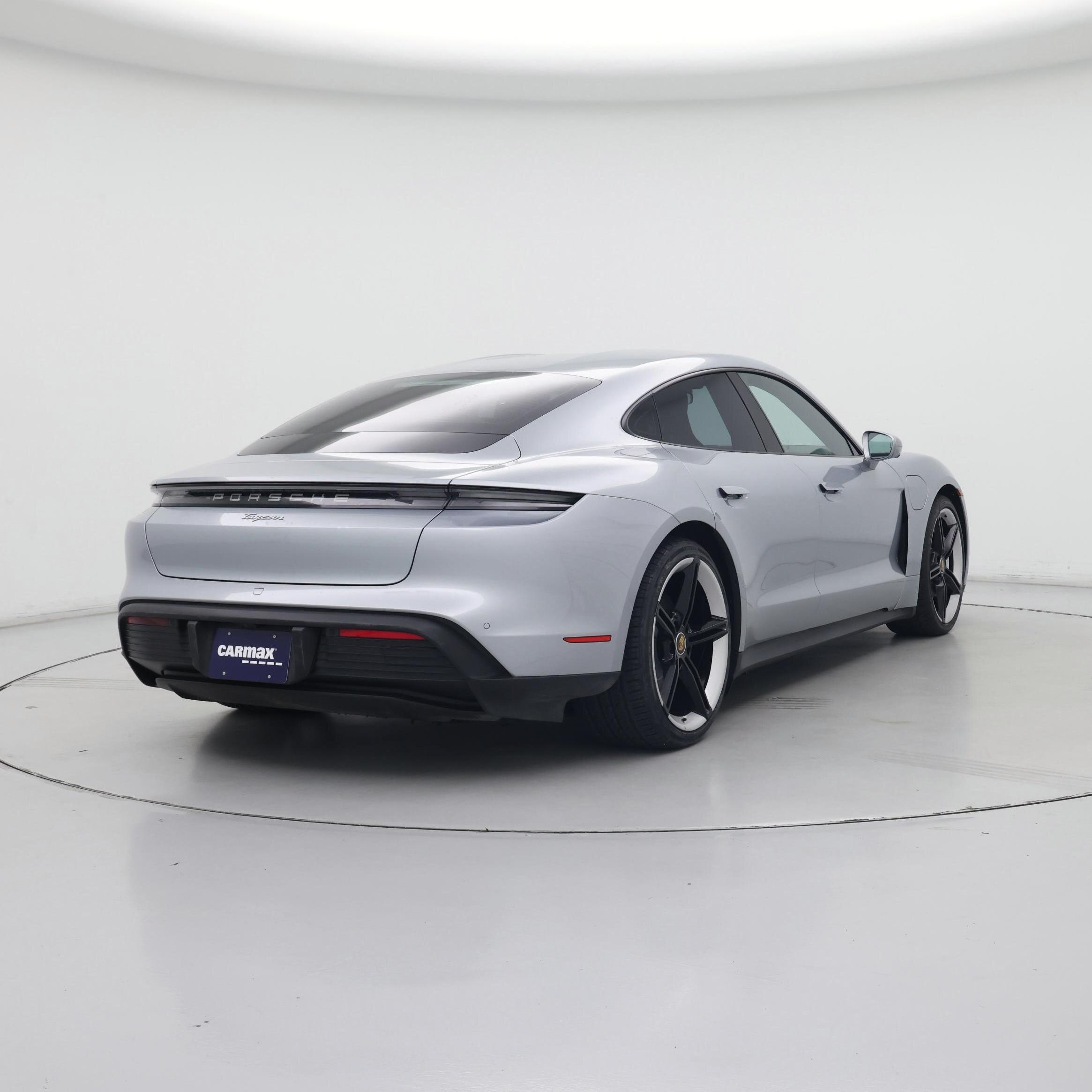 Thumbnail: 2022 Porsche Taycan - 8