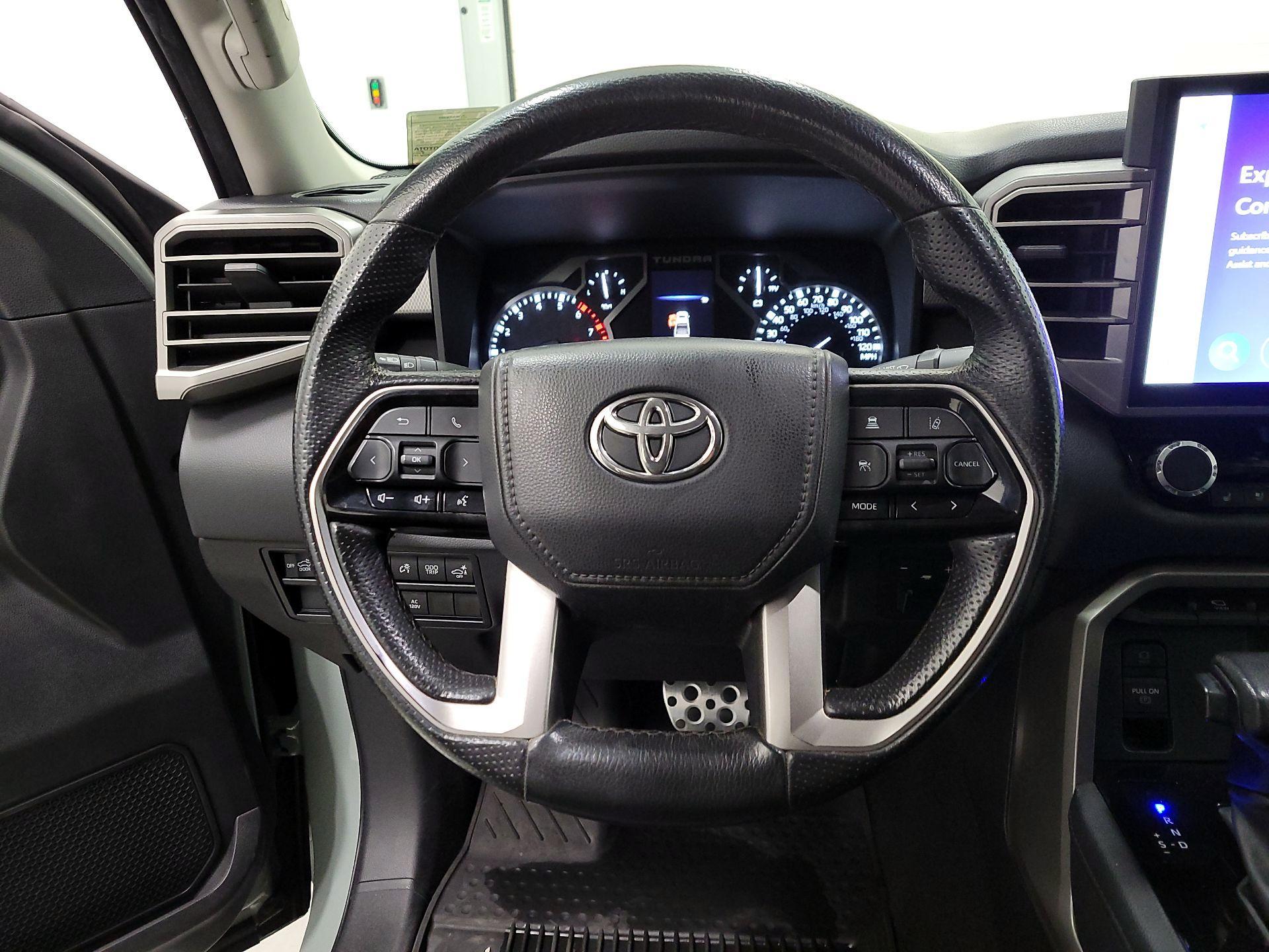 Thumbnail: 2023 Toyota Tundra - 10