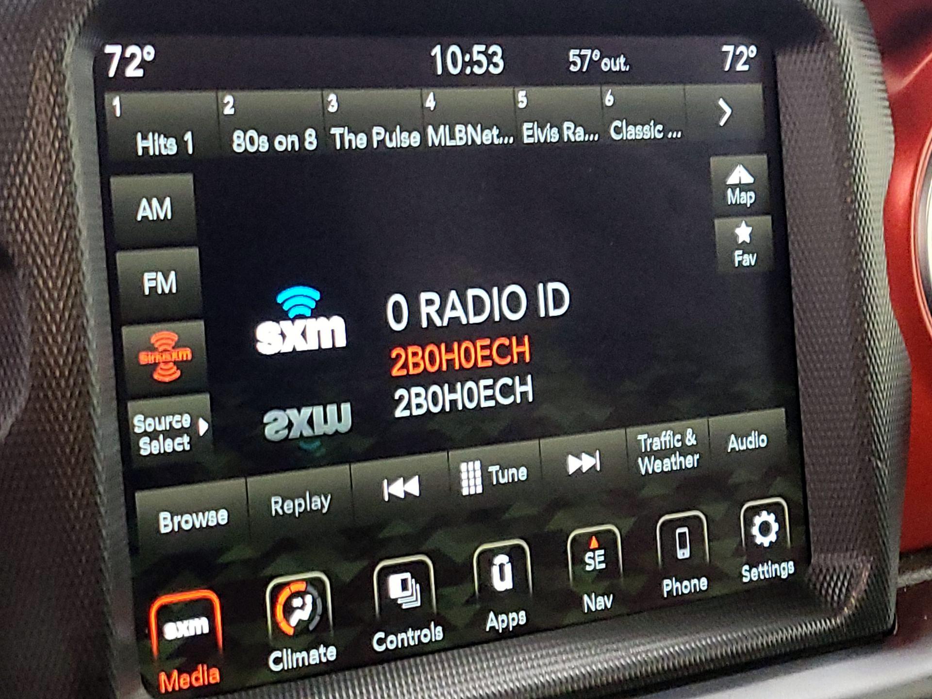 Thumbnail: 2022 Jeep Wrangler - 15