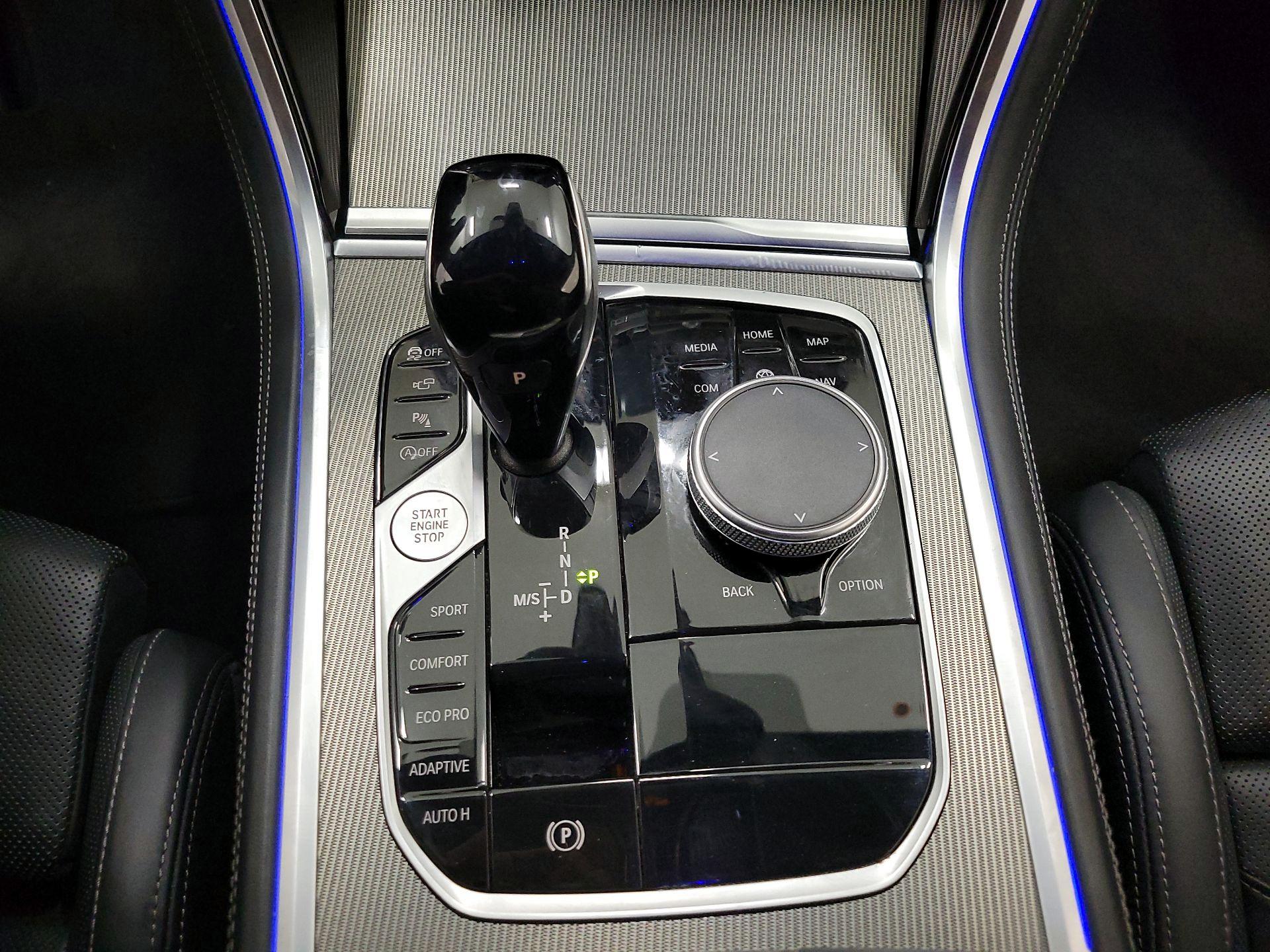 Thumbnail: 2024 BMW 8 Series - 18