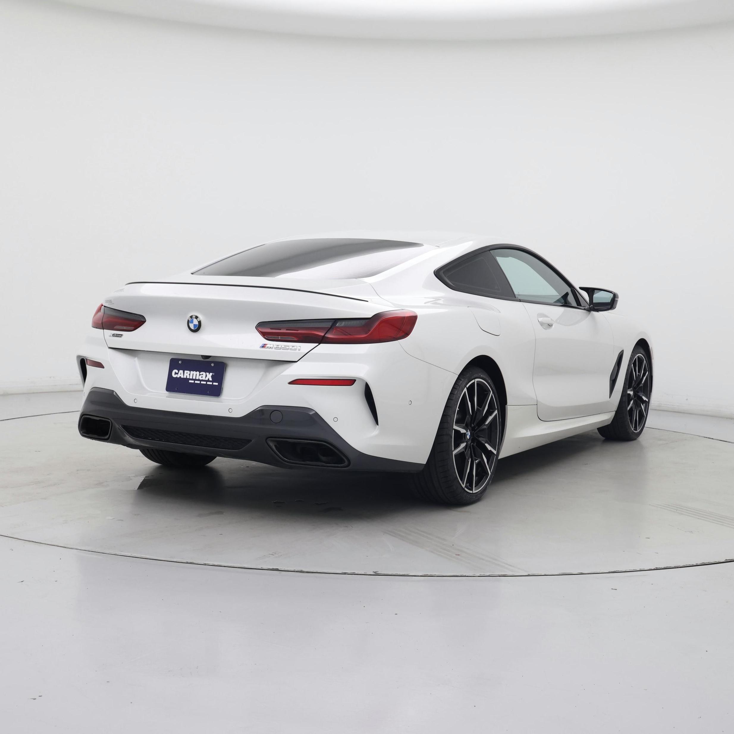 Thumbnail: 2024 BMW 8 Series - 8