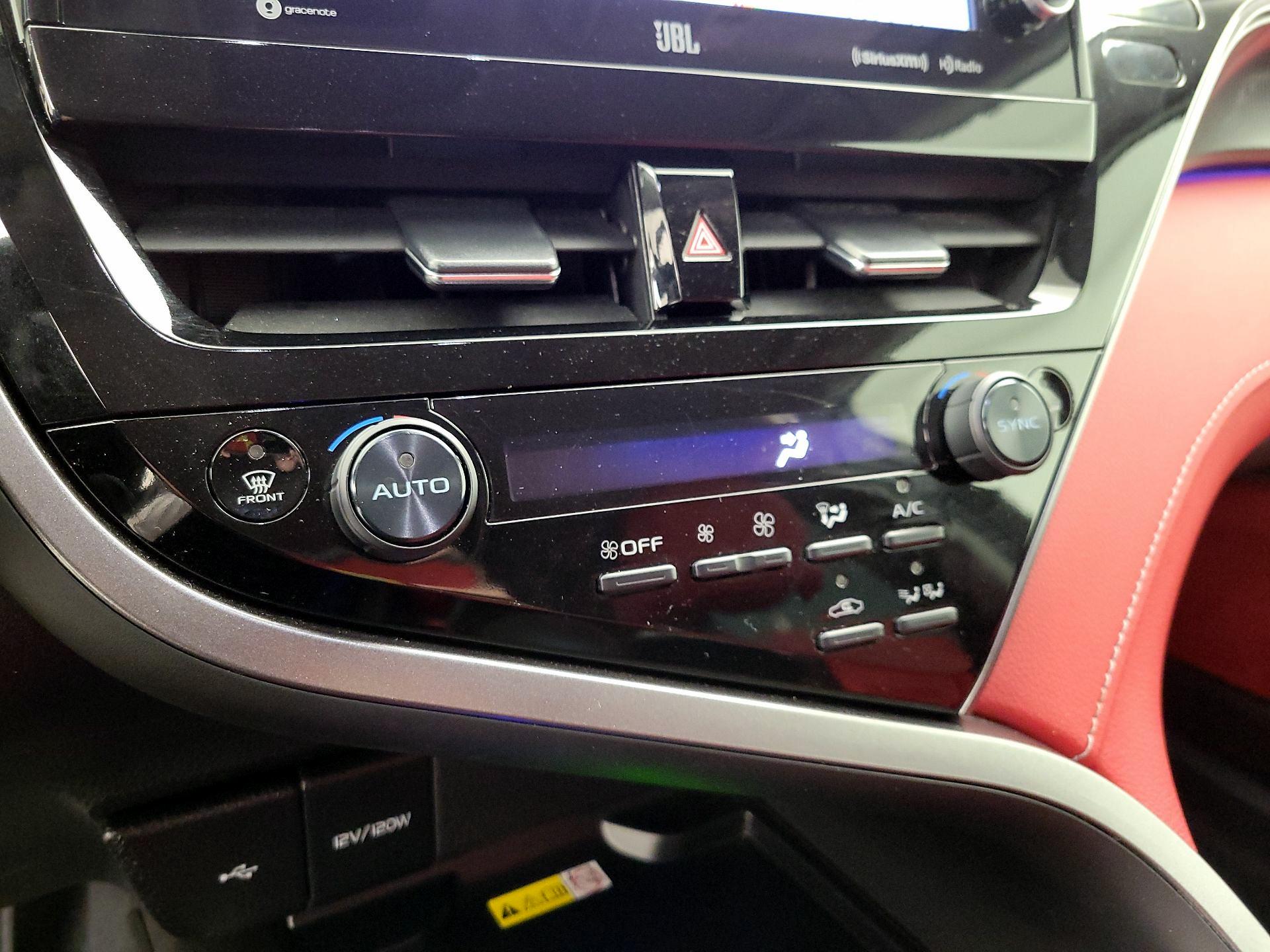 Thumbnail: 2024 Toyota Camry - 17