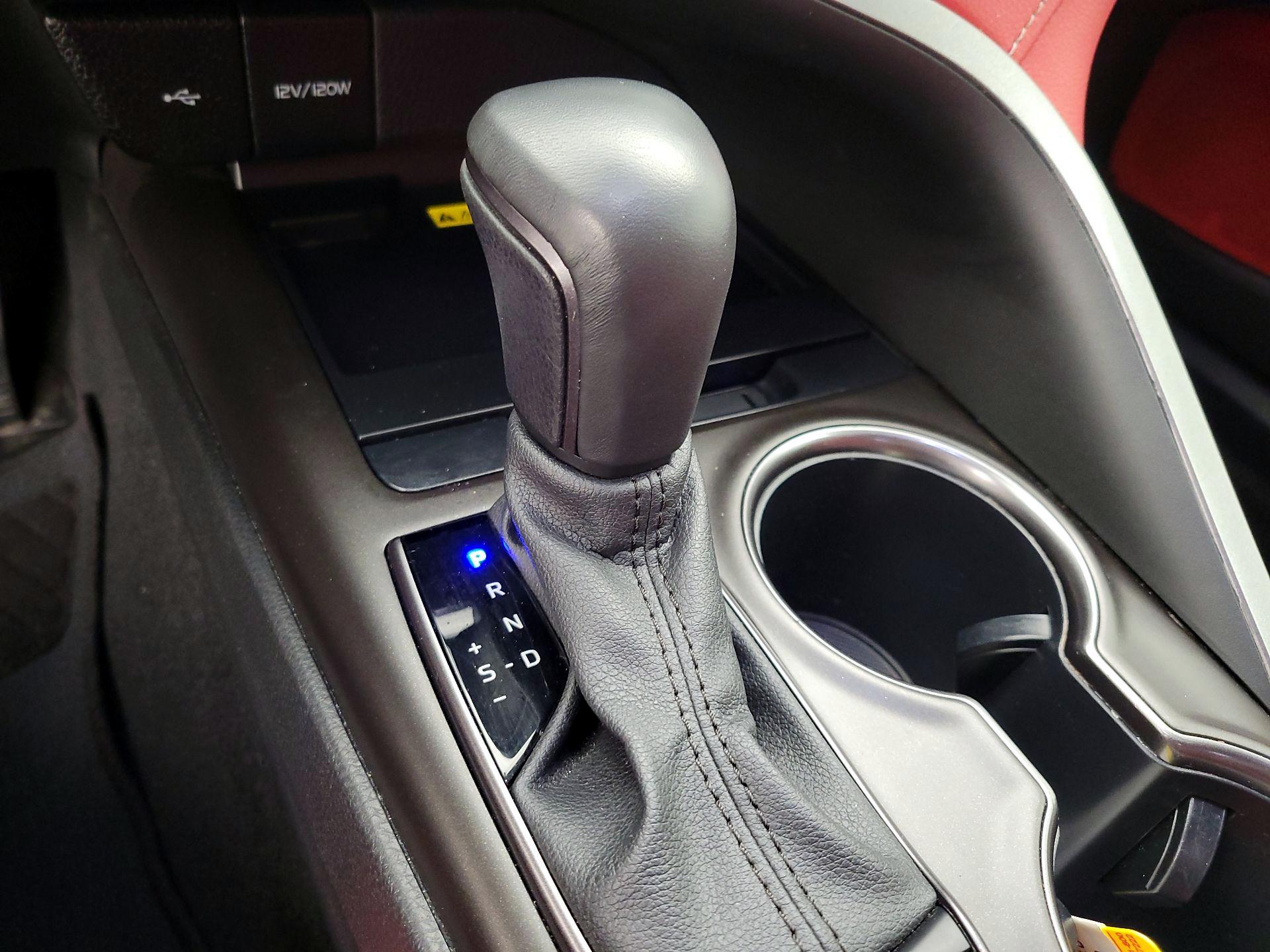 Thumbnail: 2024 Toyota Camry - 18