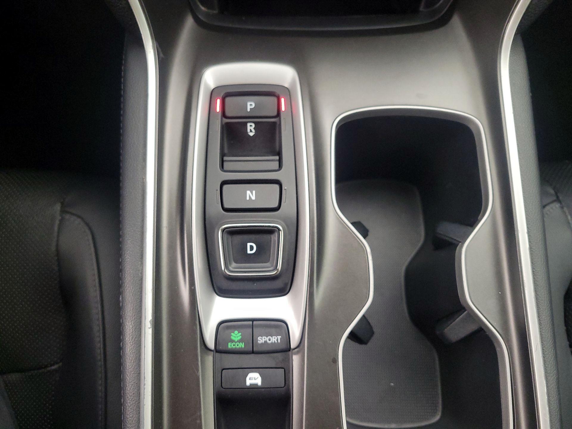 Thumbnail: 2019 Honda Accord - 17