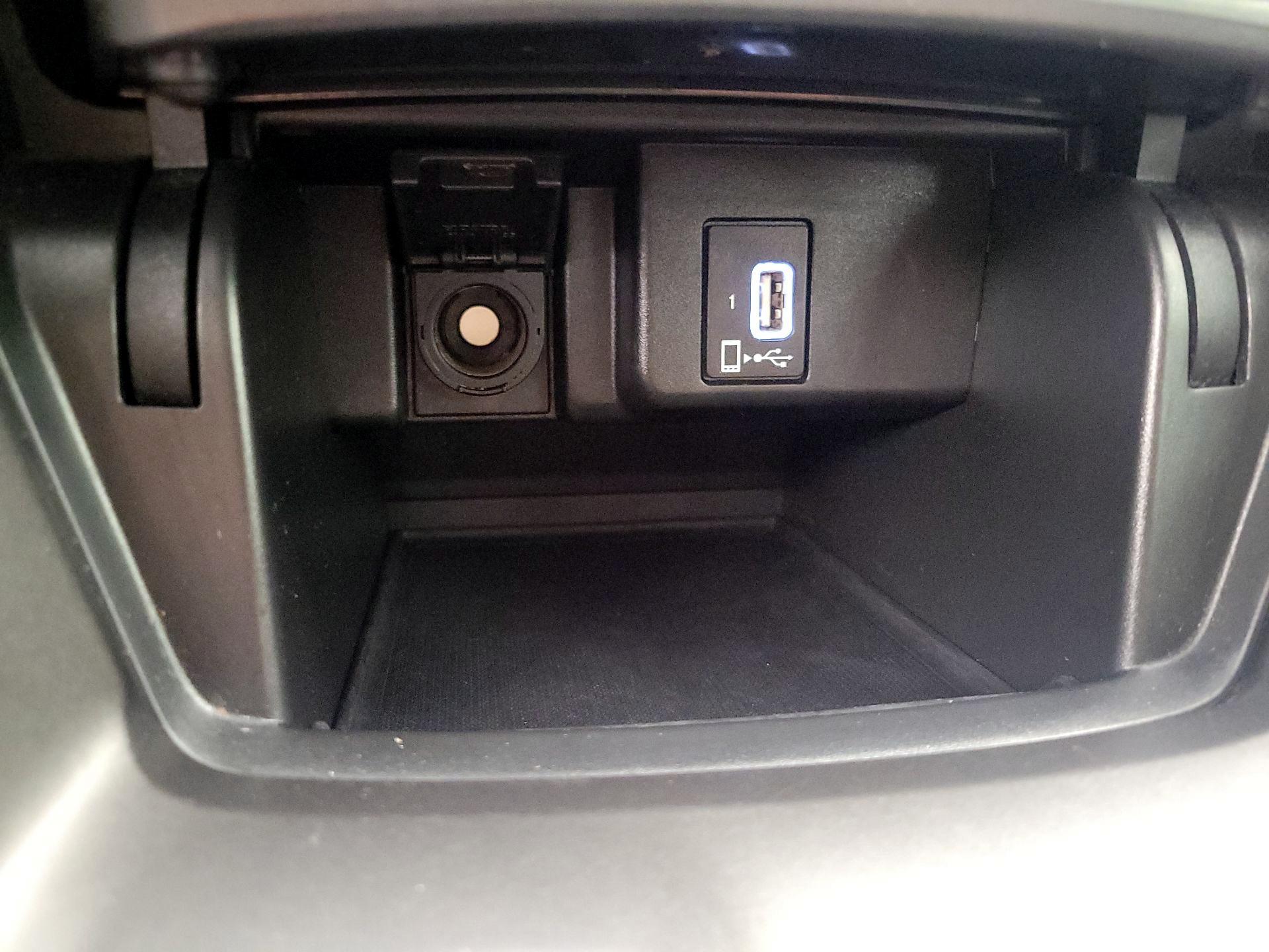 Thumbnail: 2019 Honda Accord - 18