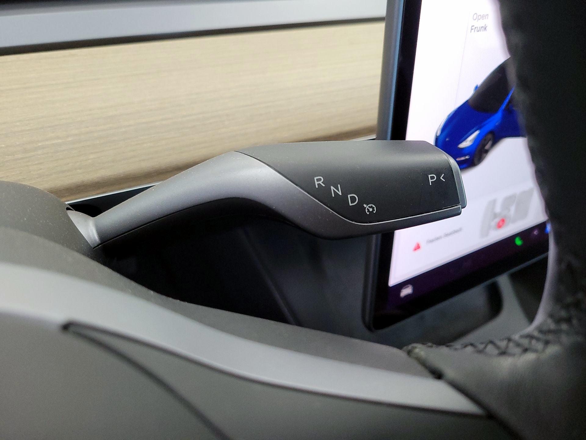 Thumbnail: 2021 Tesla Model 3 - 17