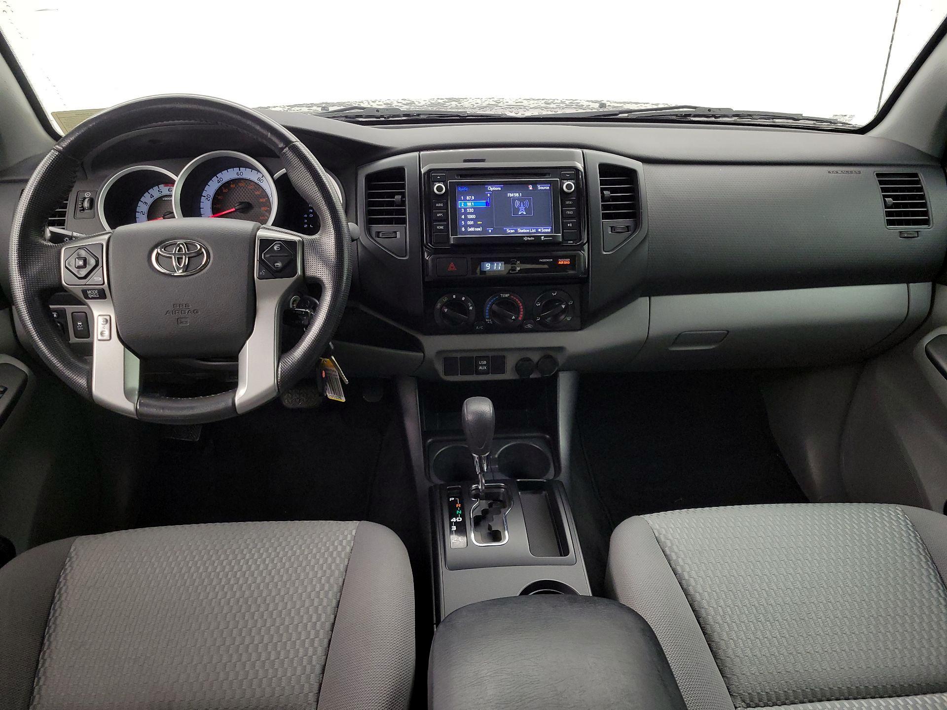 Thumbnail: 2014 Toyota Tacoma - 9