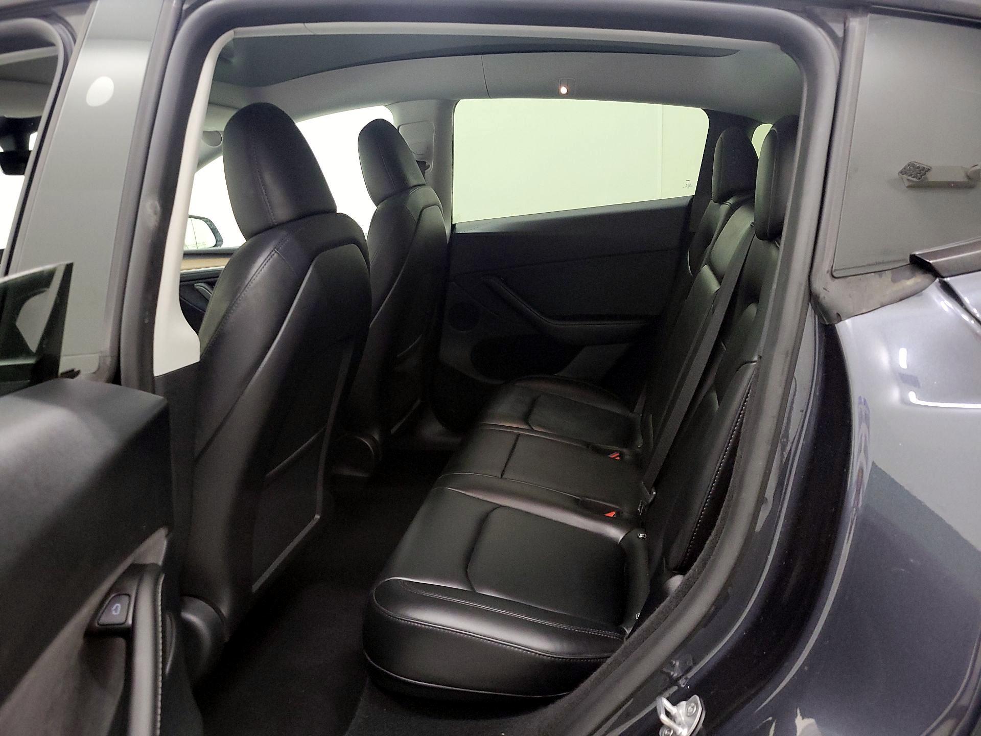 Thumbnail: 2024 Tesla Model Y - 18