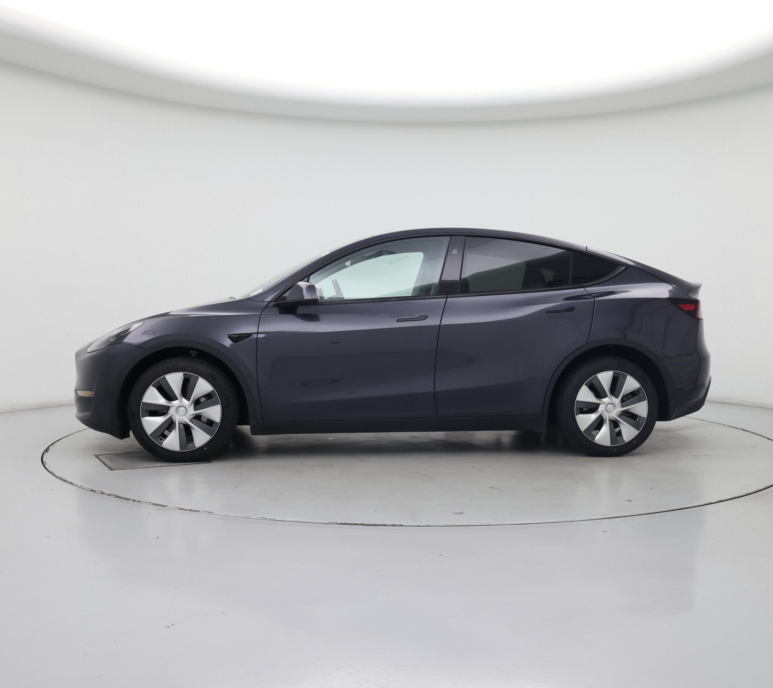 Thumbnail: 2024 Tesla Model Y - 3