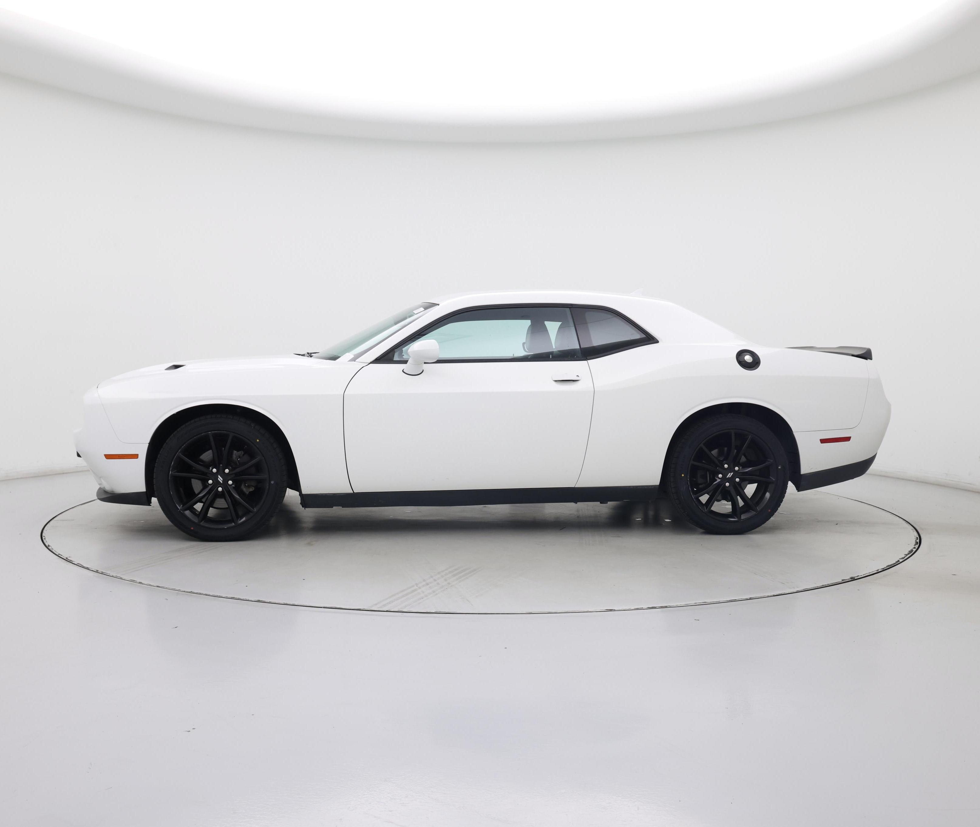 Thumbnail: 2018 Dodge Challenger - 3