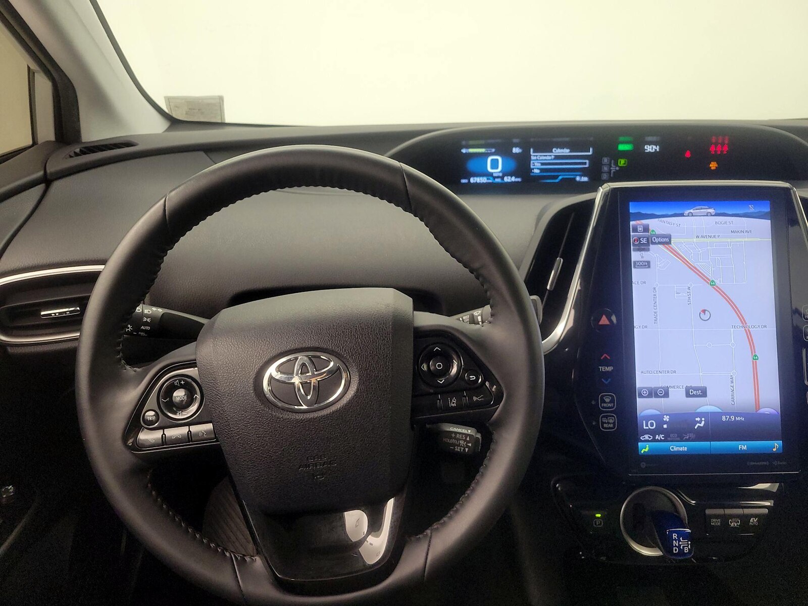 2021 Toyota Prius Prime XLE - Photo 11