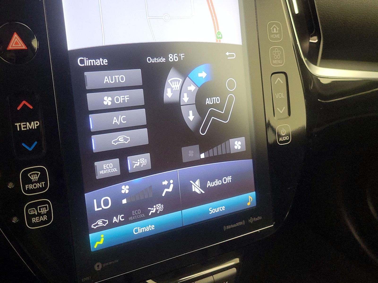 2021 Toyota Prius Prime XLE - Photo 18