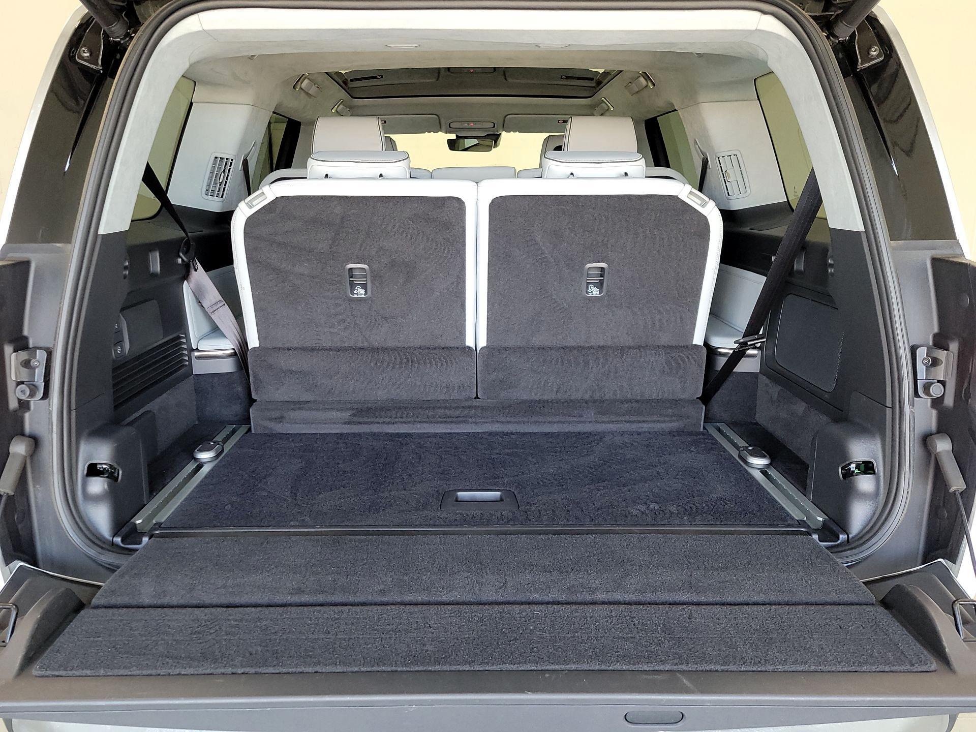 Thumbnail: 2024 Rivian R1S - 20