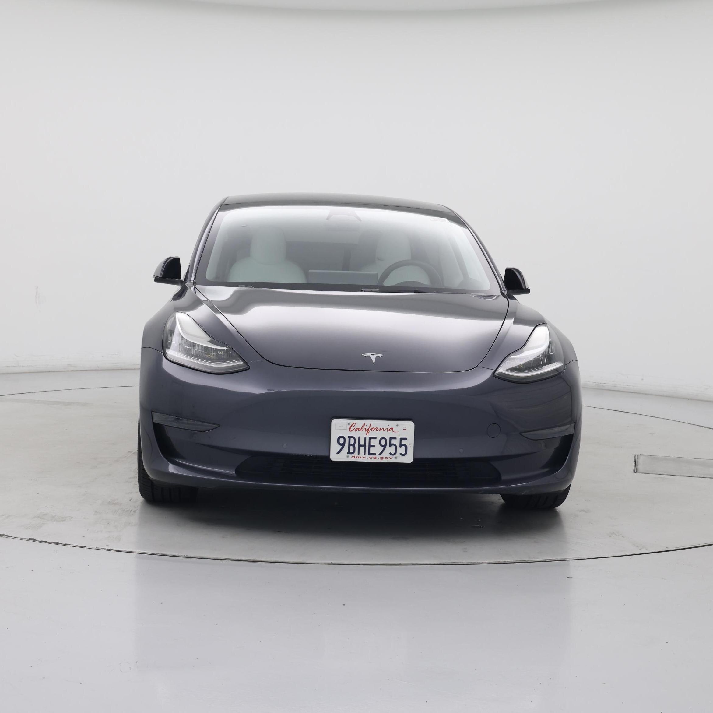 Thumbnail: 2022 Tesla Model 3 - 5