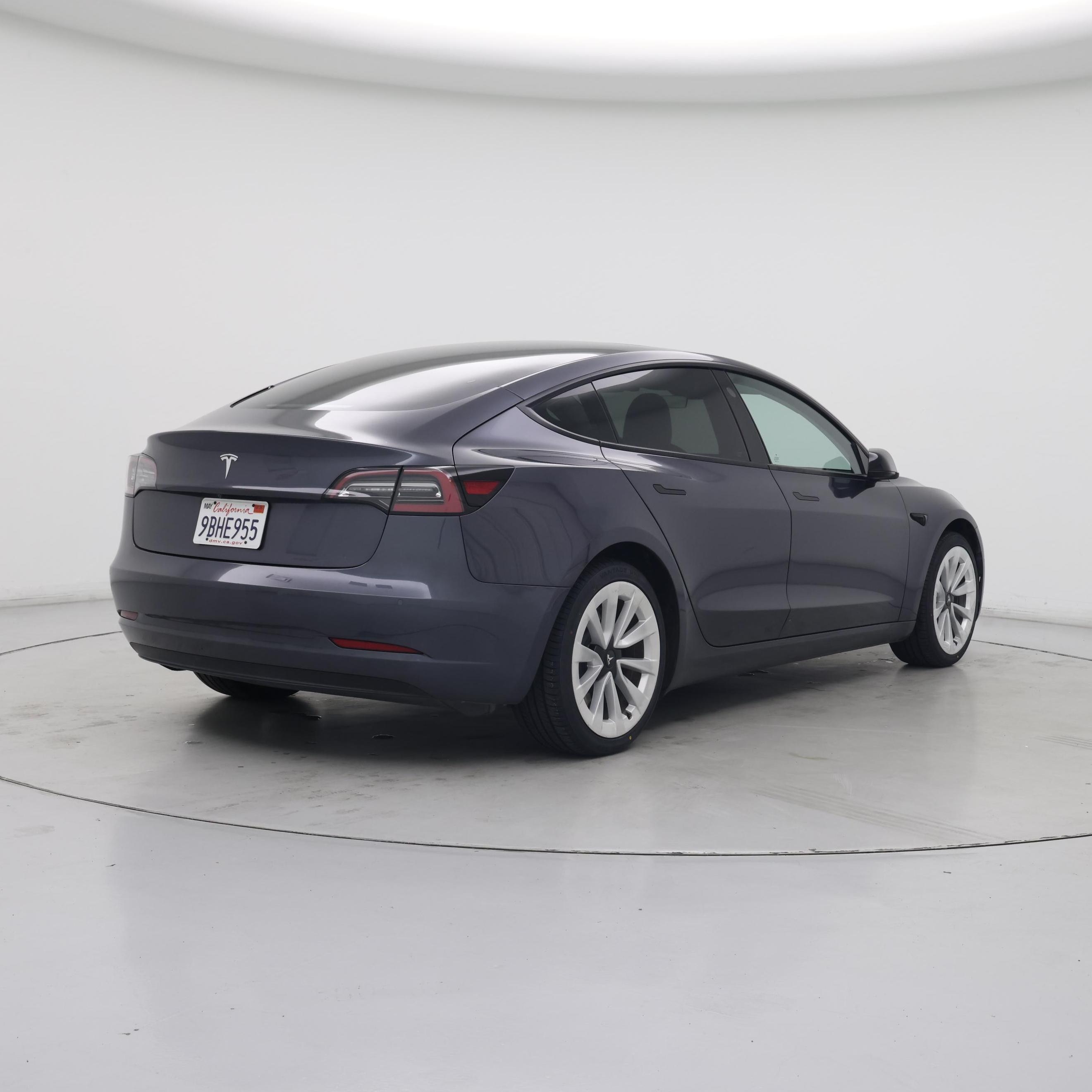 Thumbnail: 2022 Tesla Model 3 - 8