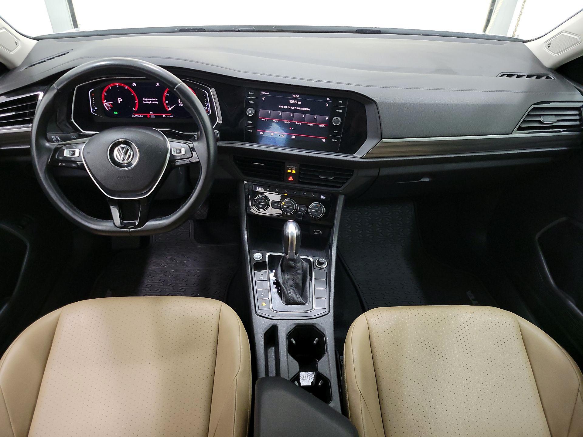 Thumbnail: 2019 Volkswagen Jetta - 9