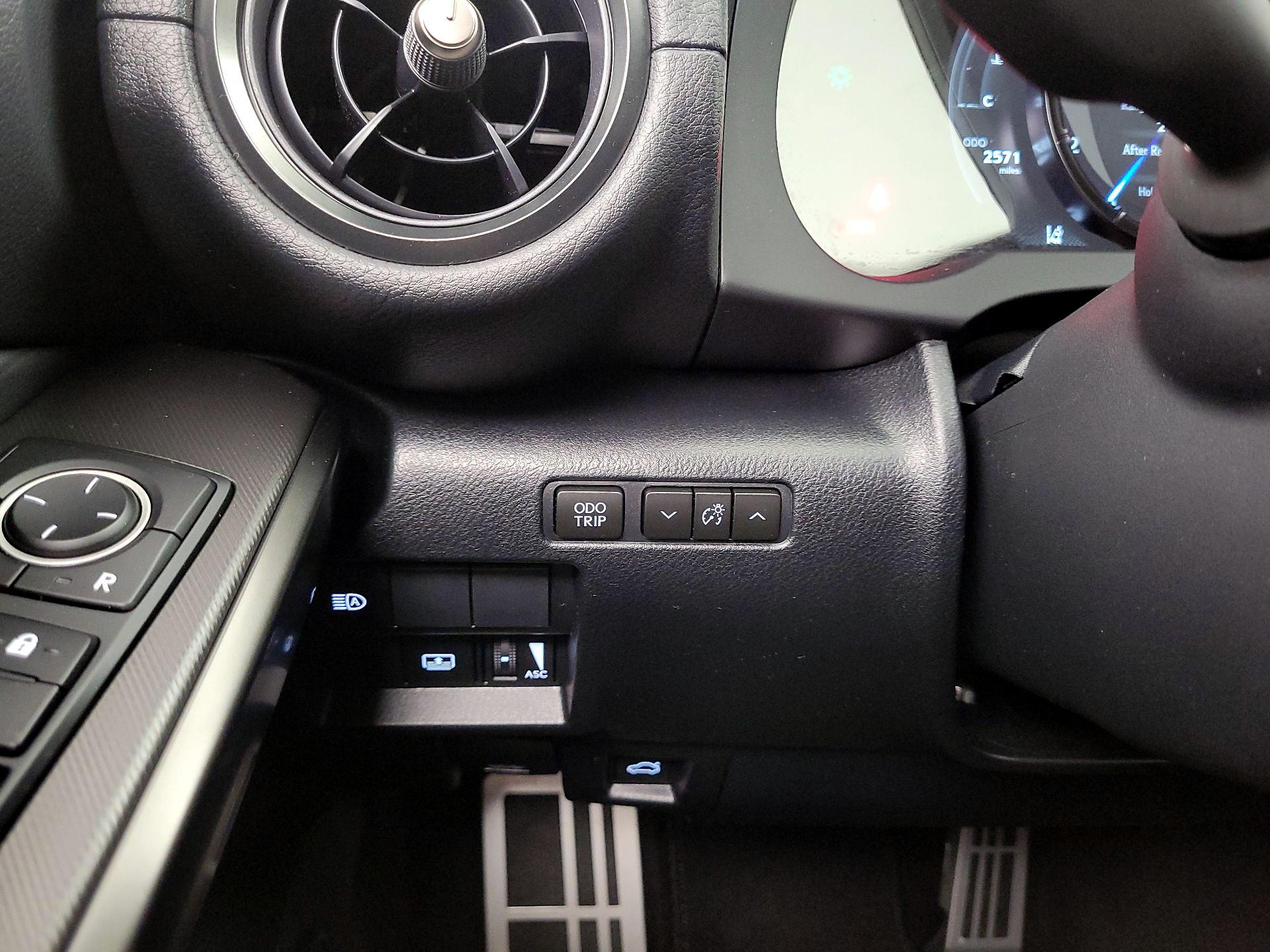 Thumbnail: 2023 Lexus IS - 13