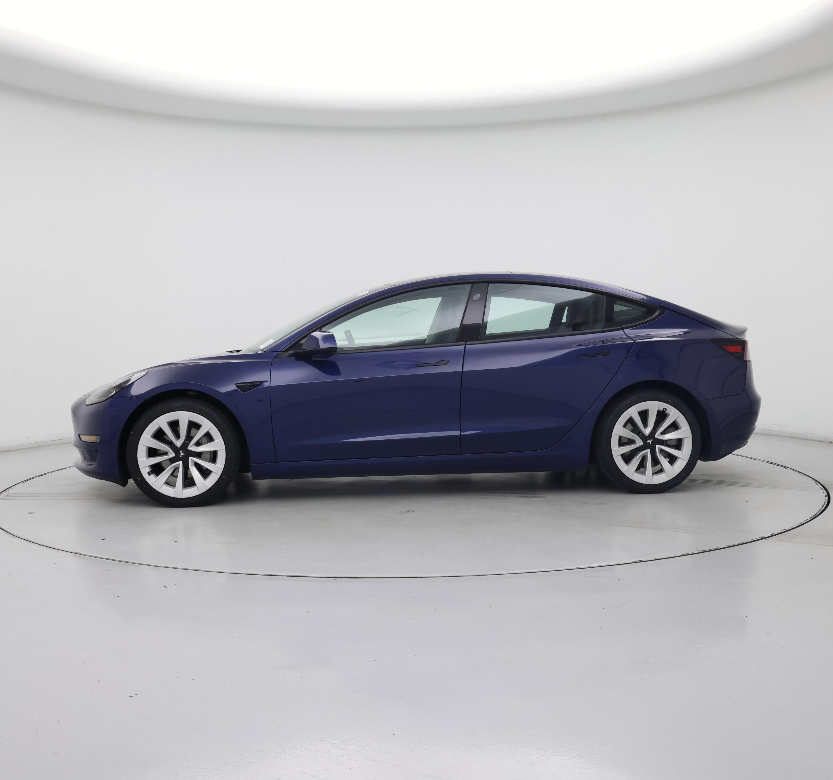 Thumbnail: 2022 Tesla Model 3 - 3