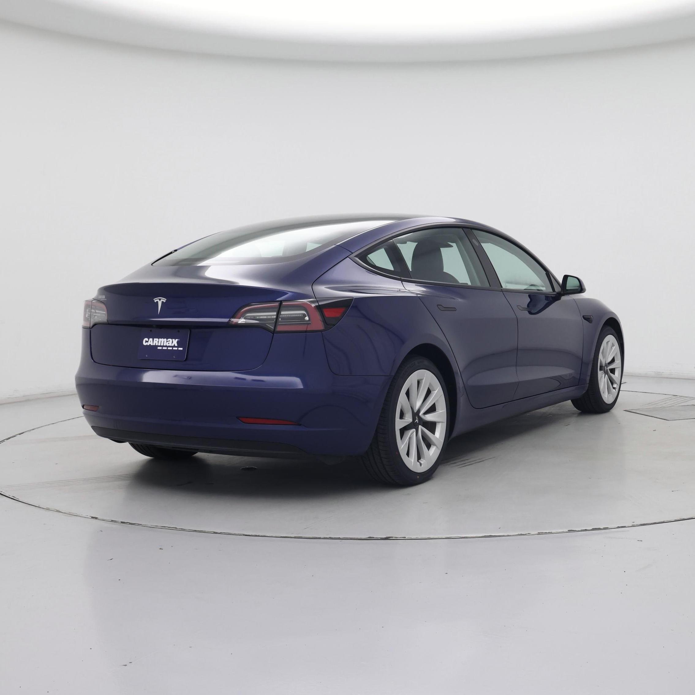 Thumbnail: 2022 Tesla Model 3 - 8