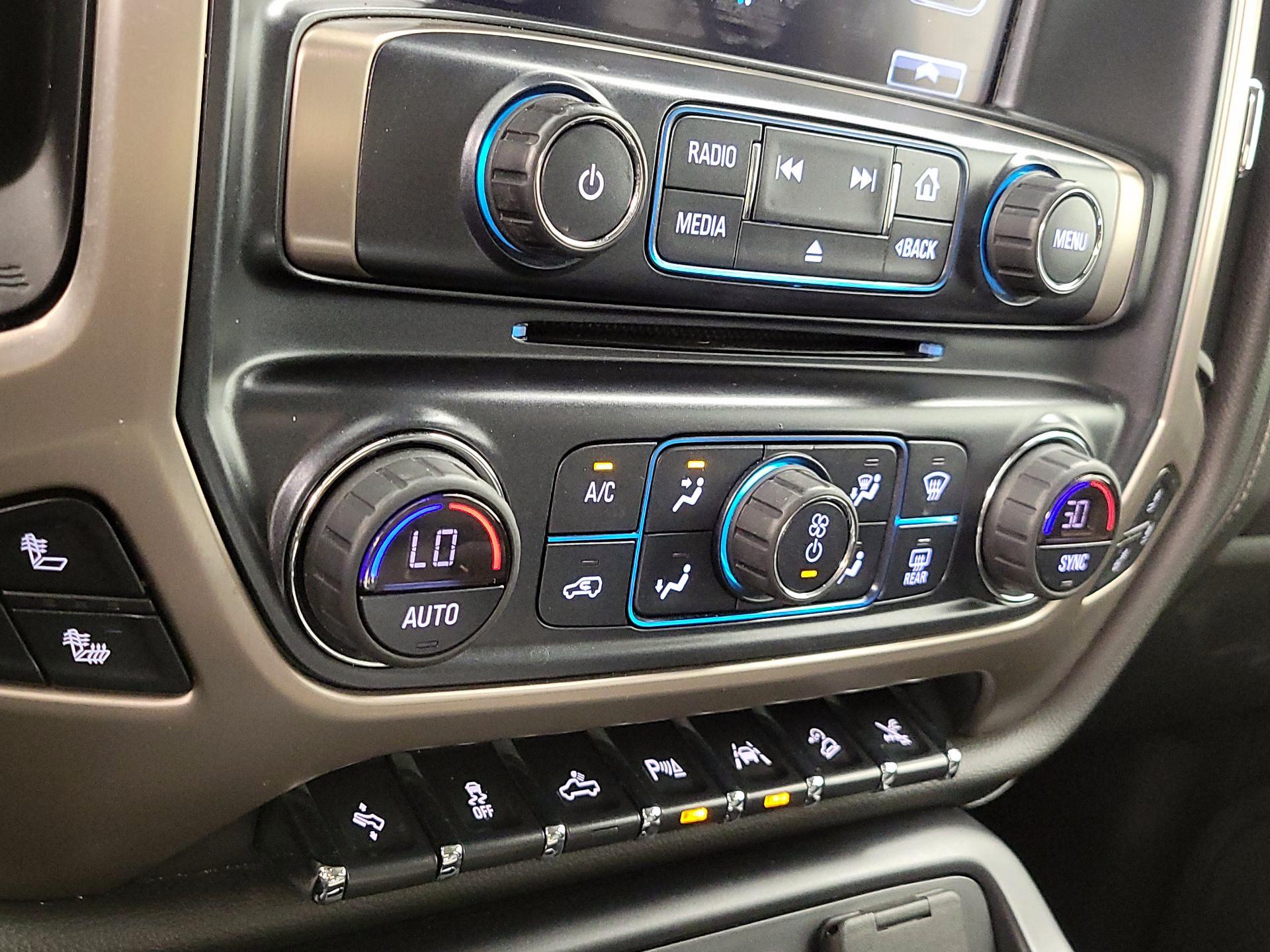 Thumbnail: 2018 GMC Sierra 1500 - 17