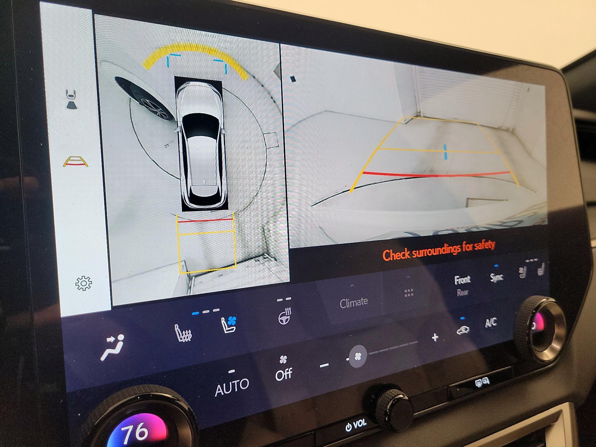 Thumbnail: 2023 Lexus RX - 15