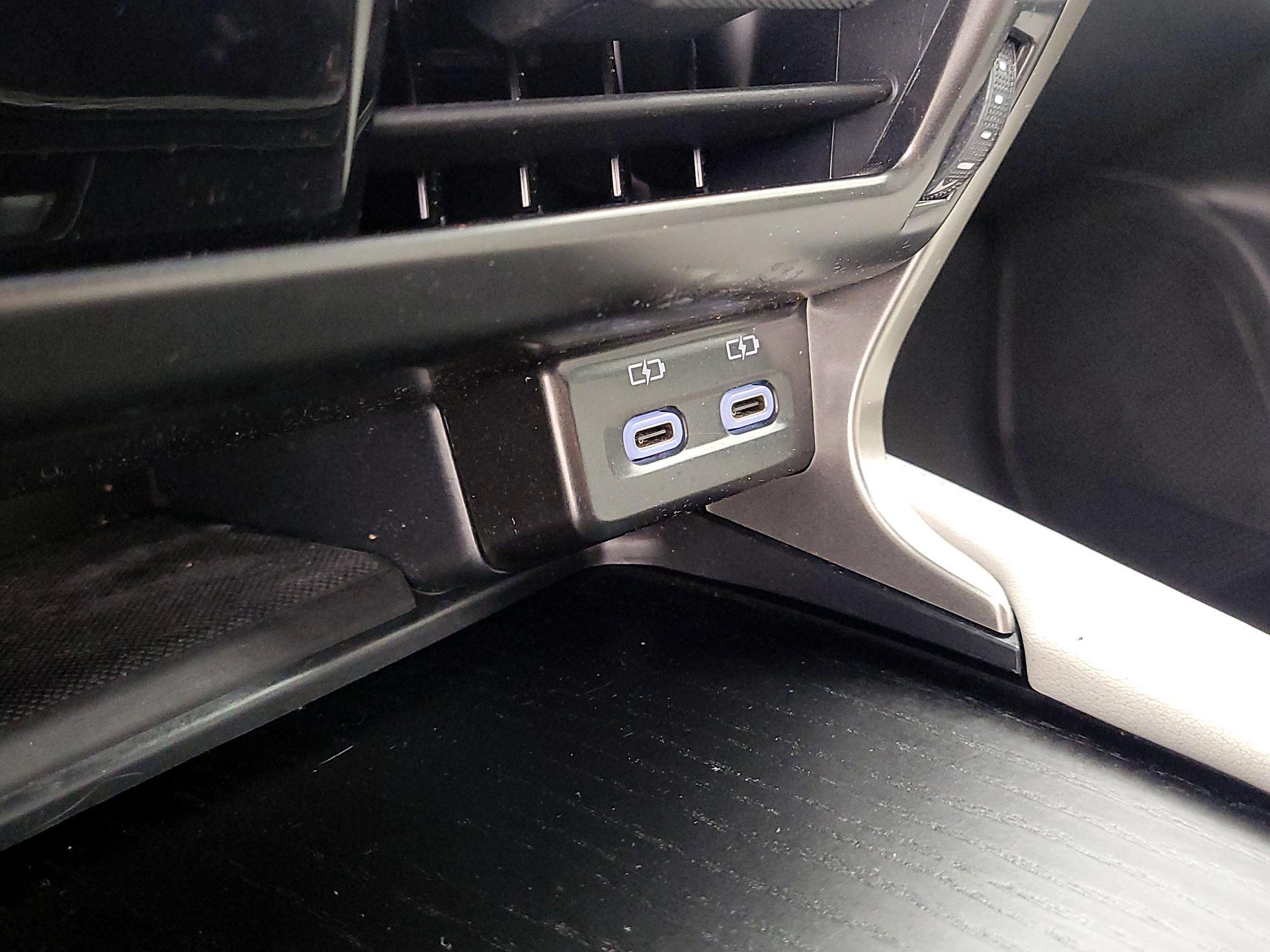 Thumbnail: 2023 Lexus RX - 19