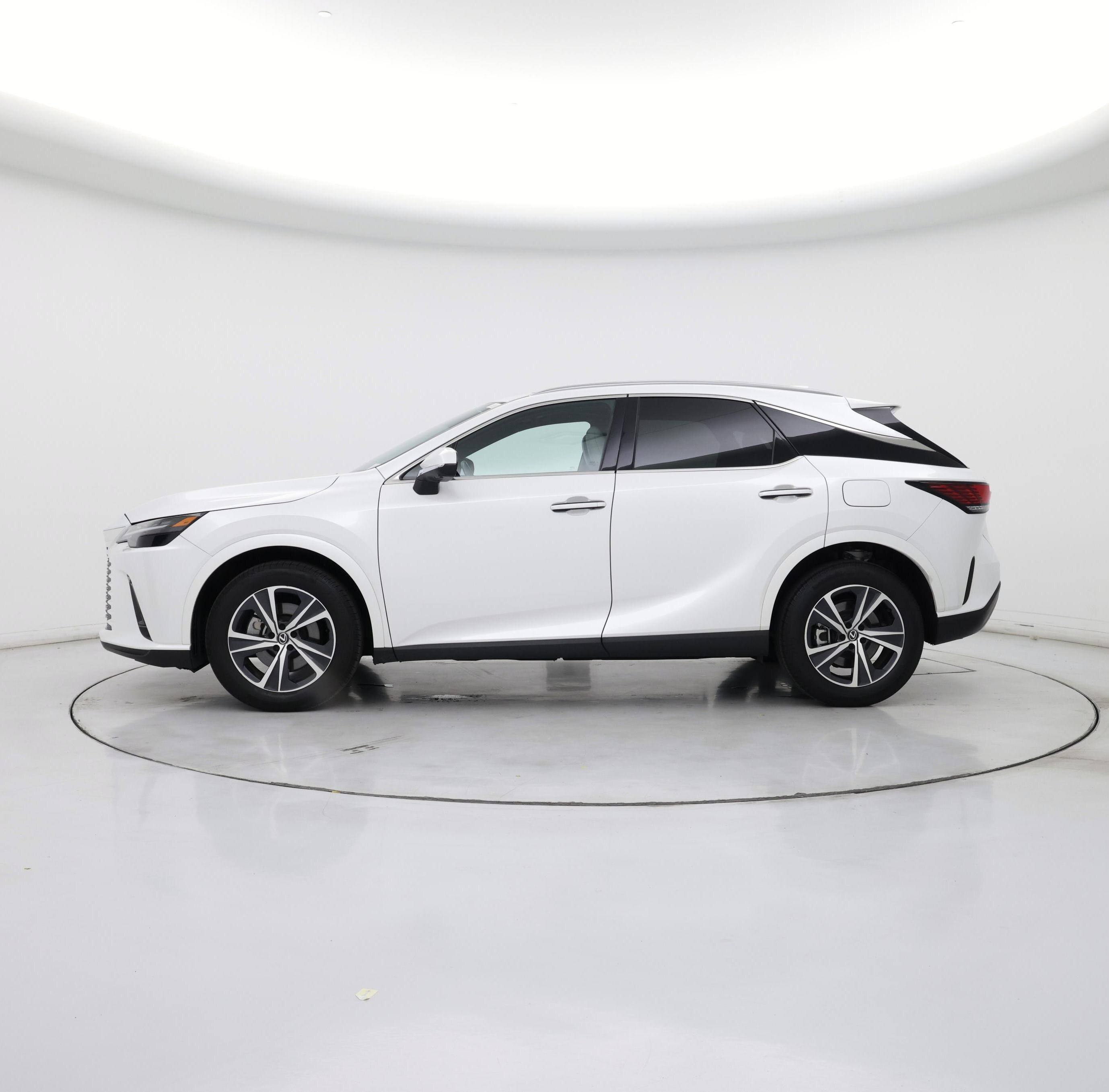 Thumbnail: 2023 Lexus RX - 3