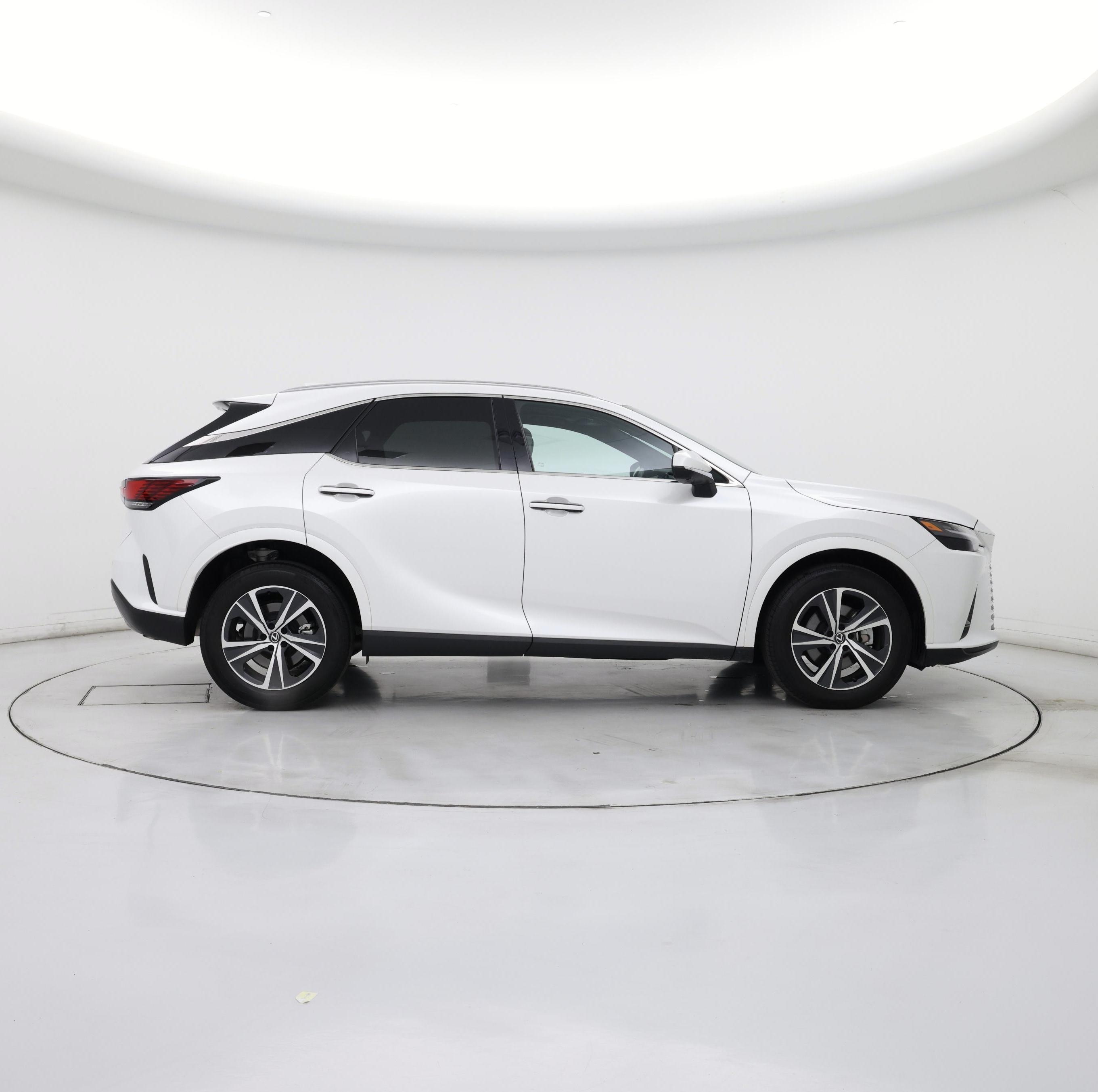 Thumbnail: 2023 Lexus RX - 7