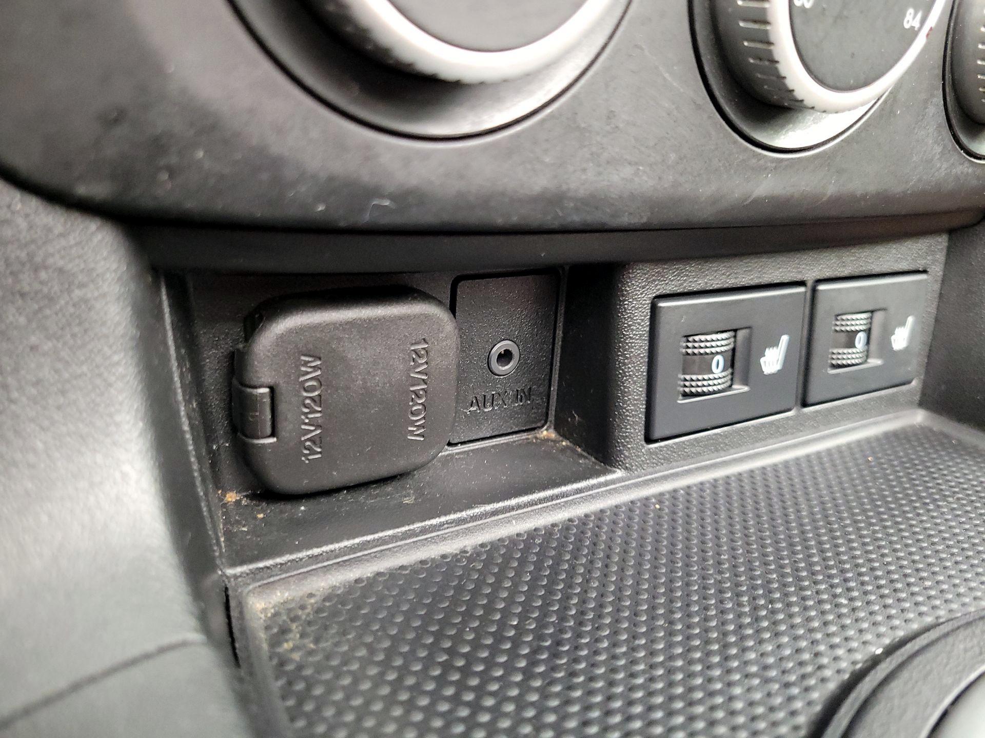 Thumbnail: 2014 Mazda MX-5 Miata - 17