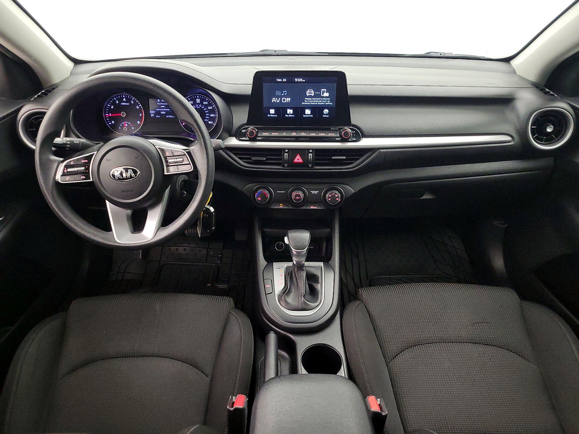 Thumbnail: 2020 Kia Forte - 9