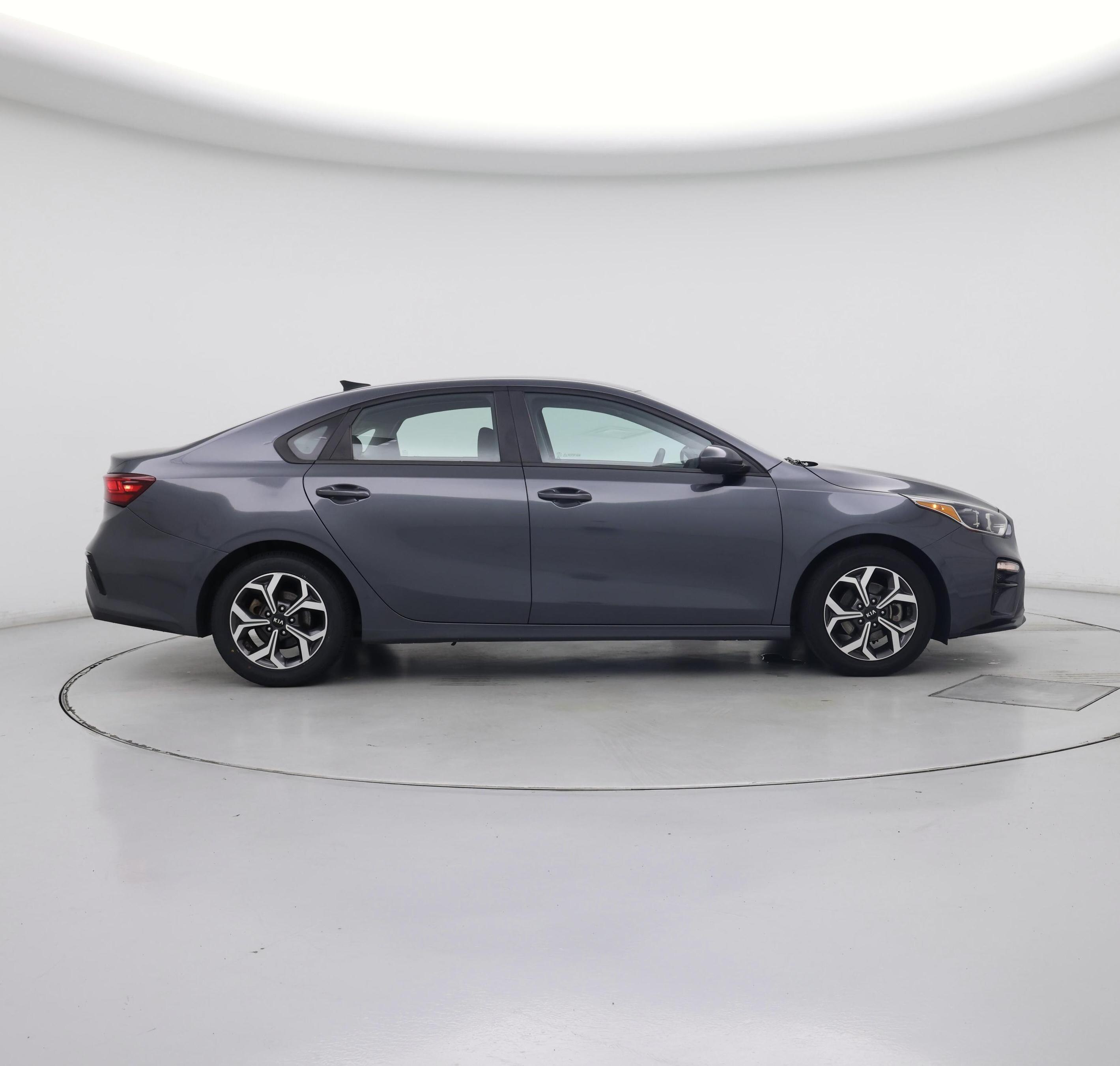 Thumbnail: 2020 Kia Forte - 7