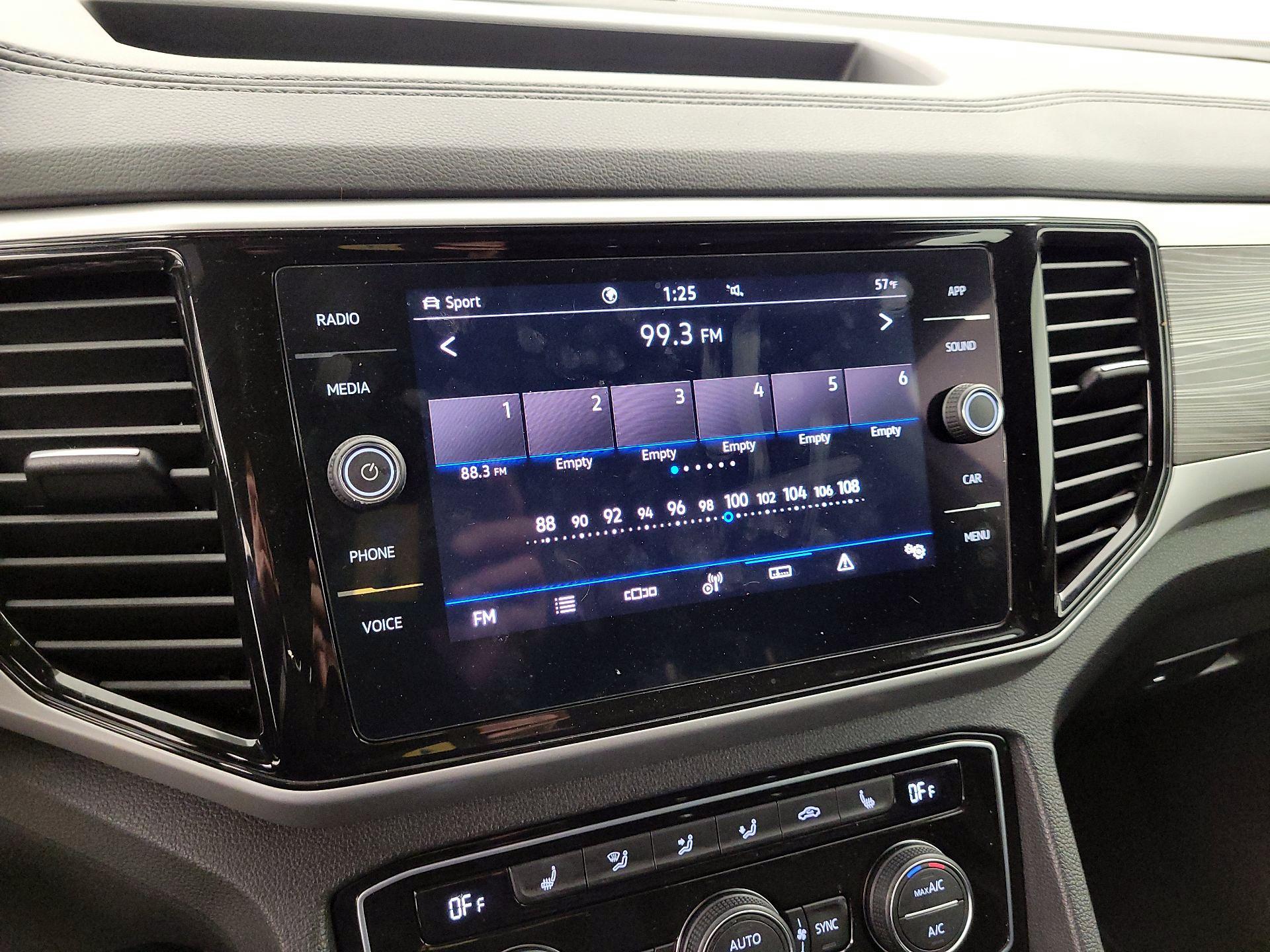 Thumbnail: 2022 Volkswagen Atlas - 15