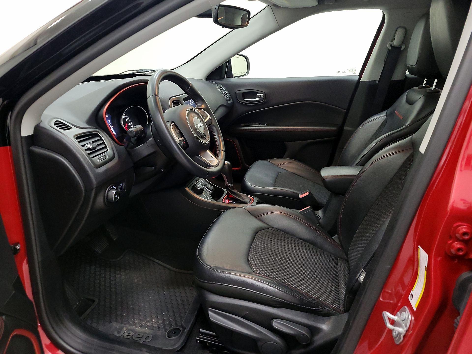 Thumbnail: 2017 Jeep Compass - 11