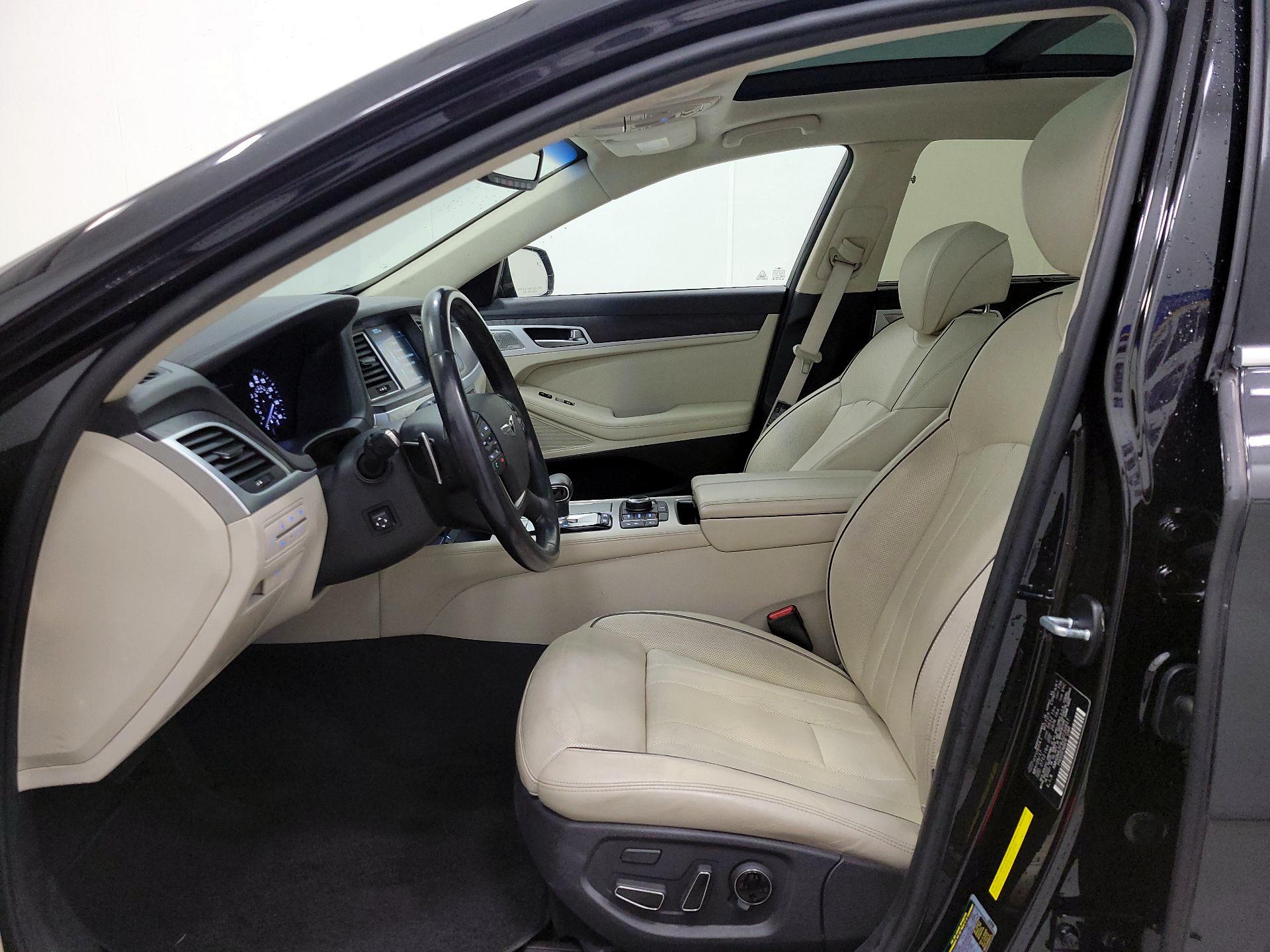 Thumbnail: 2018 Genesis G80 - 11