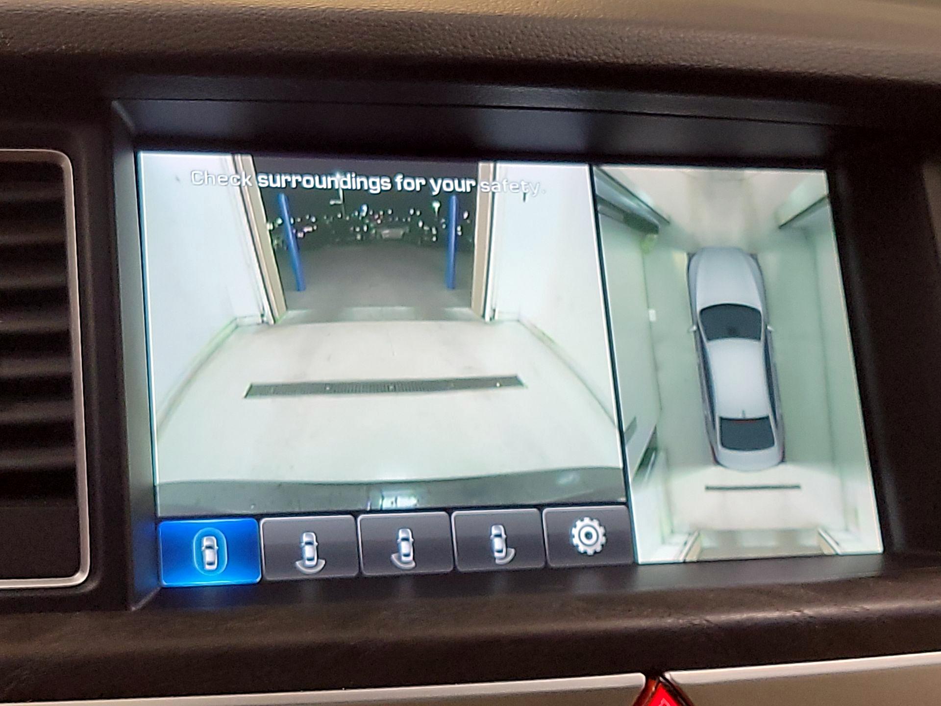 Thumbnail: 2018 Genesis G80 - 15