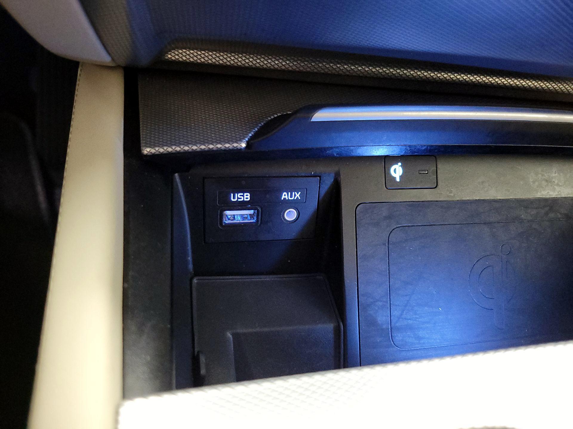 Thumbnail: 2018 Genesis G80 - 19