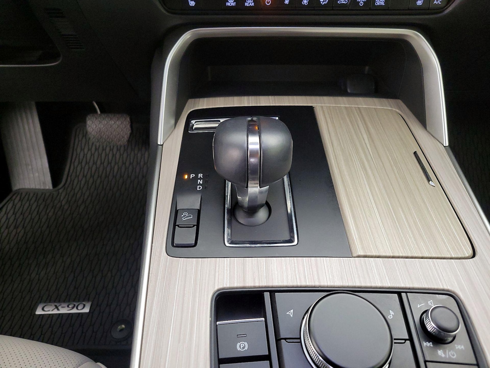 2024 Mazda CX-90 Turbo Premium Package - Photo 19