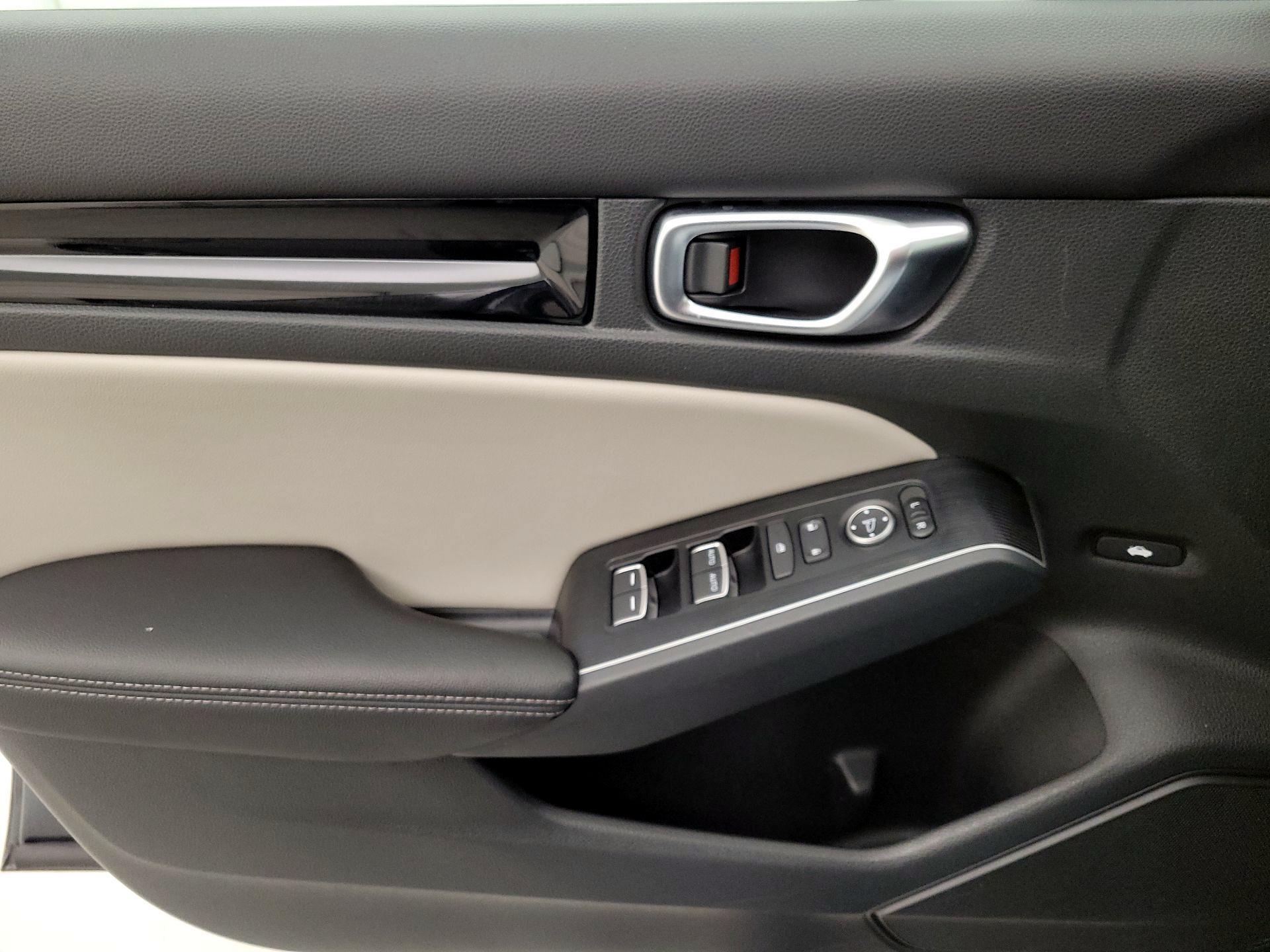 Thumbnail: 2022 Honda Civic - 12