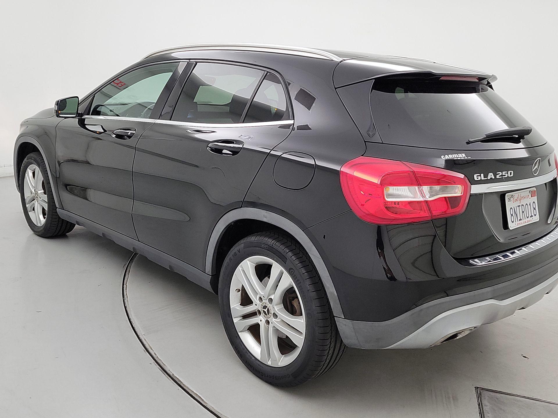 Thumbnail: 2020 Mercedes-Benz GLA - 7