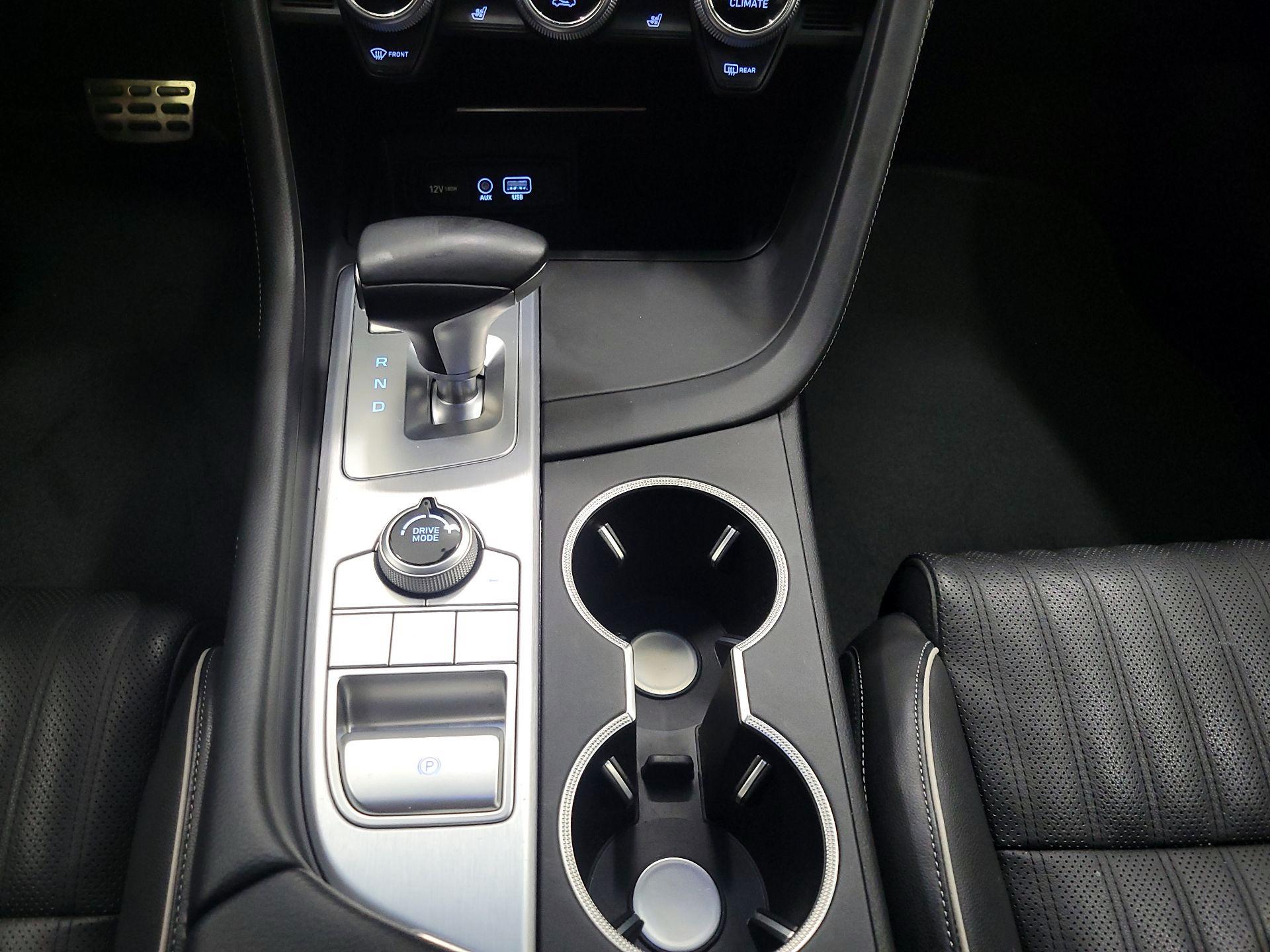 Thumbnail: 2019 Genesis G70 - 18